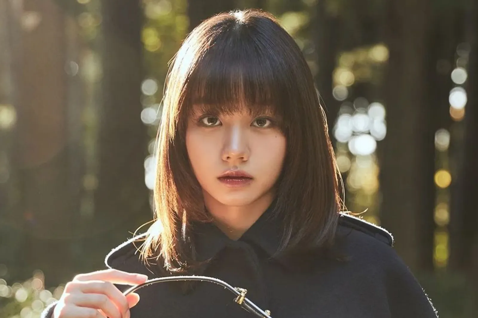 Nggak Melulu Pendek, Intip Ragam Gaya Rambut Lee Hyeri