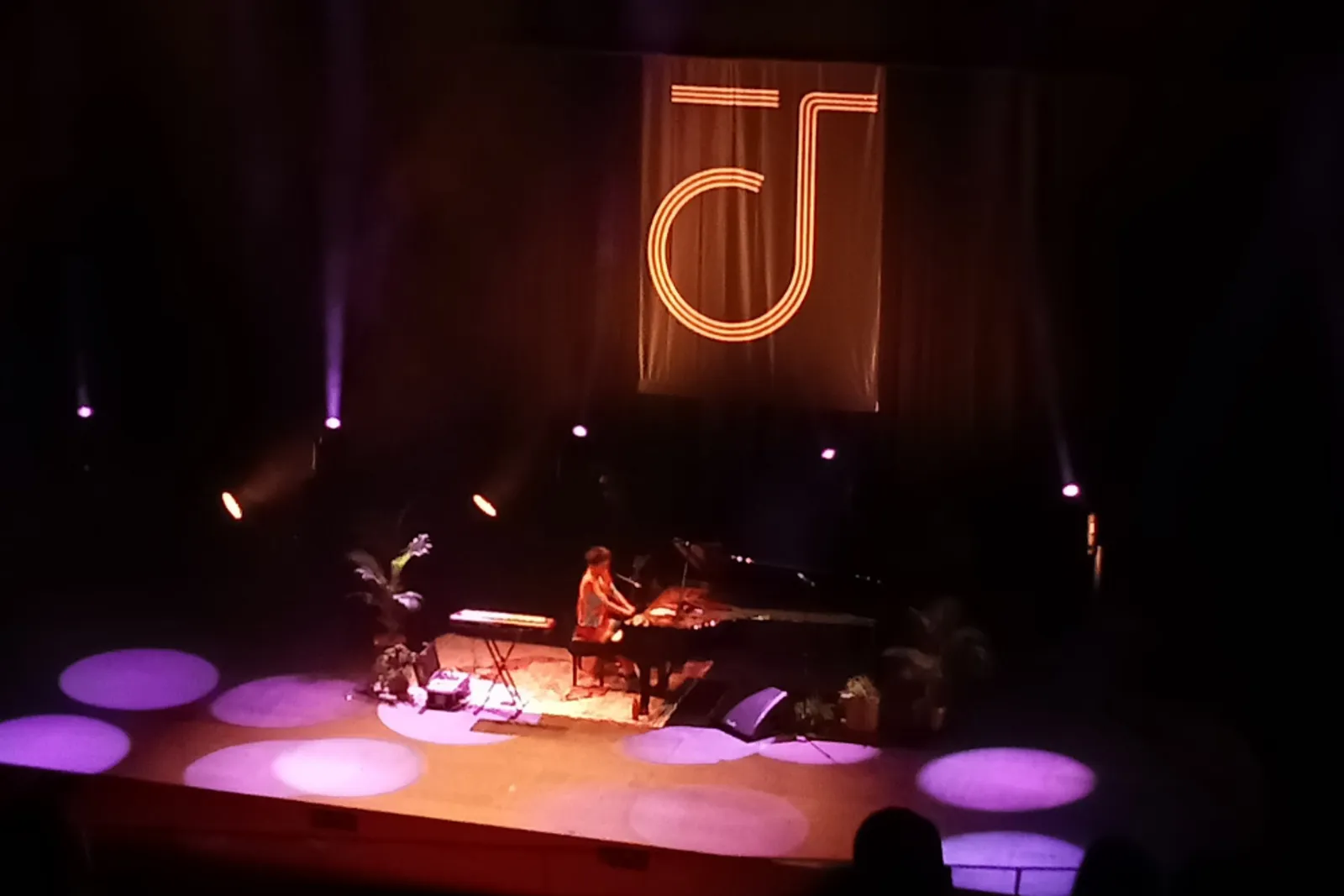 [EKSKLUSIF] Musik Jazz dan Perjuangan Karier Jacob Collier