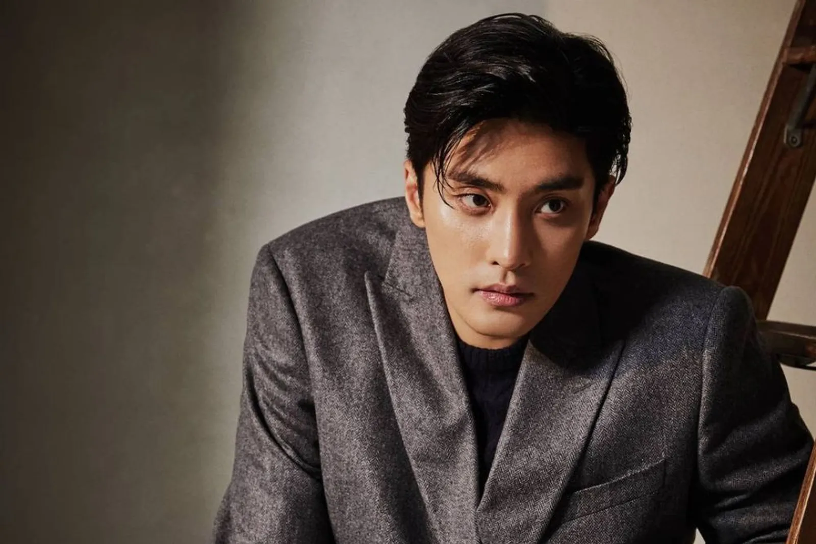 8 Fakta Asmara Aktor Sung Hoon, Pemeran 'Perfect Marriage Revenge'