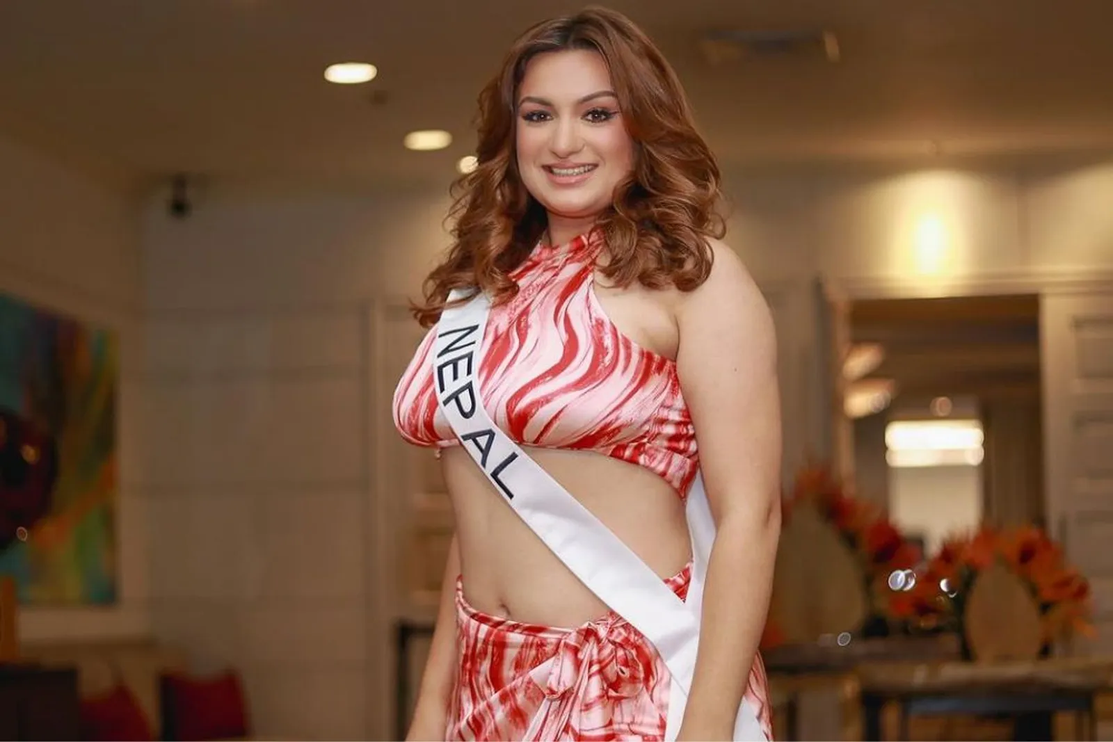 Potret Jane Dipika Garret, Miss Nepal Bertubuh Curvy Ukir Sejarah