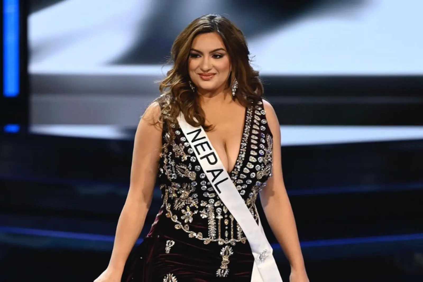 Gaya Jane Garrett, Kontestan Miss Universe Pertama Bertubuh Plus Size