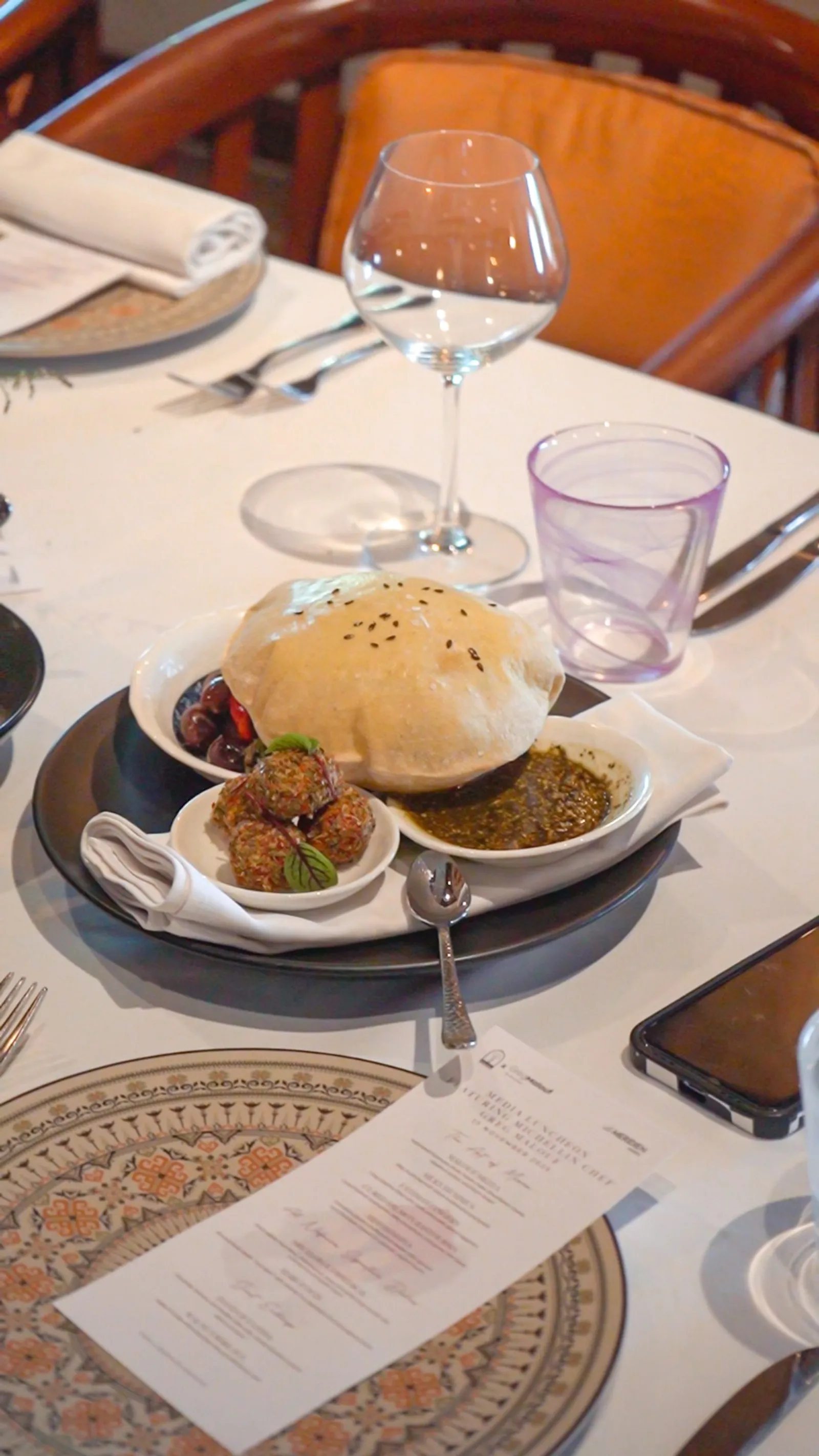 Mencicipi Lezatnya Kuliner Lebanon di Al Nafoura Le Méridien Jakarta