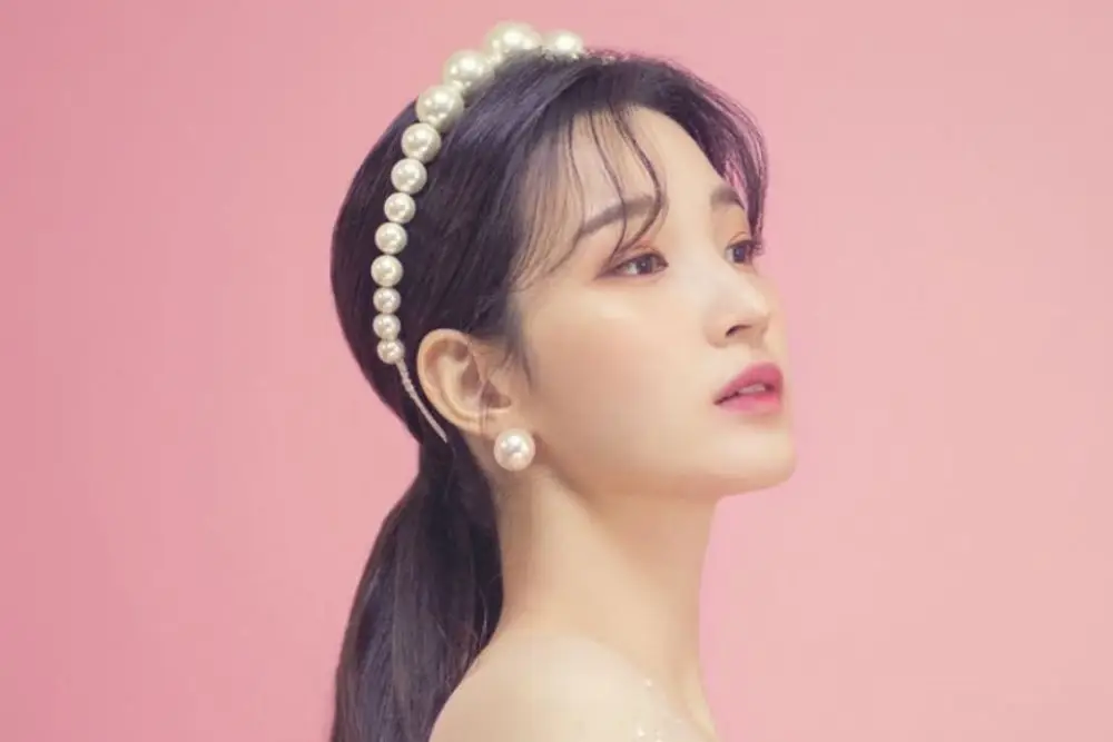 Bercerai dengan Minhwan, Pesona Yulhee eks 'LABOUM' Tuai Pujian 