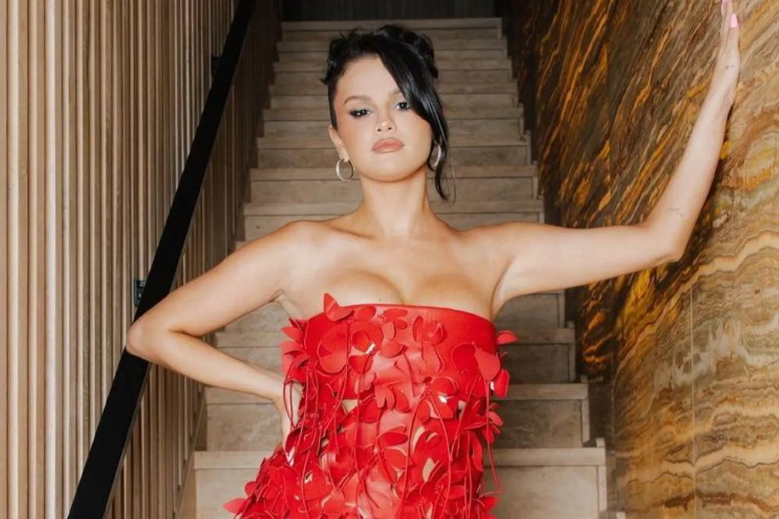 Gaya Rambut Selena Gomez, Ikonik!