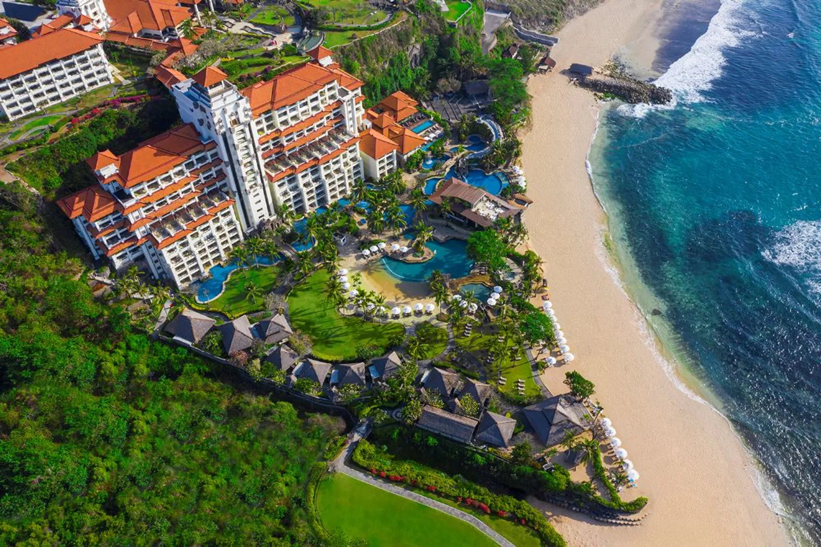 Rayakan Tahun Baru Versi Ramah Lingkungan Bersama Hilton Resort Bali