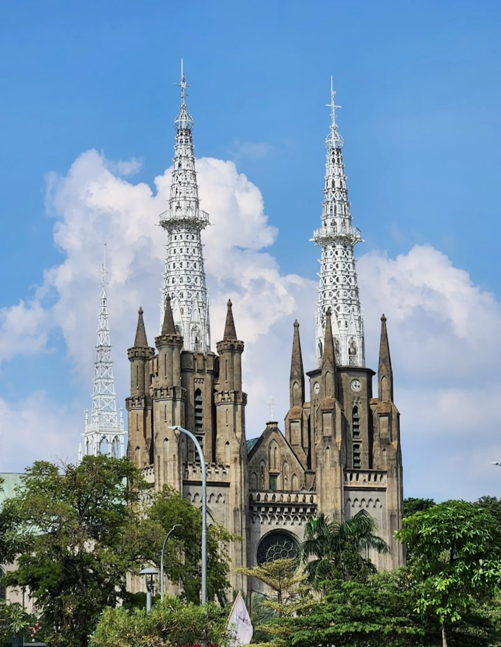 8 Gereja Tertua di Indonesia yang Masih Berdiri Hingga Sekarang