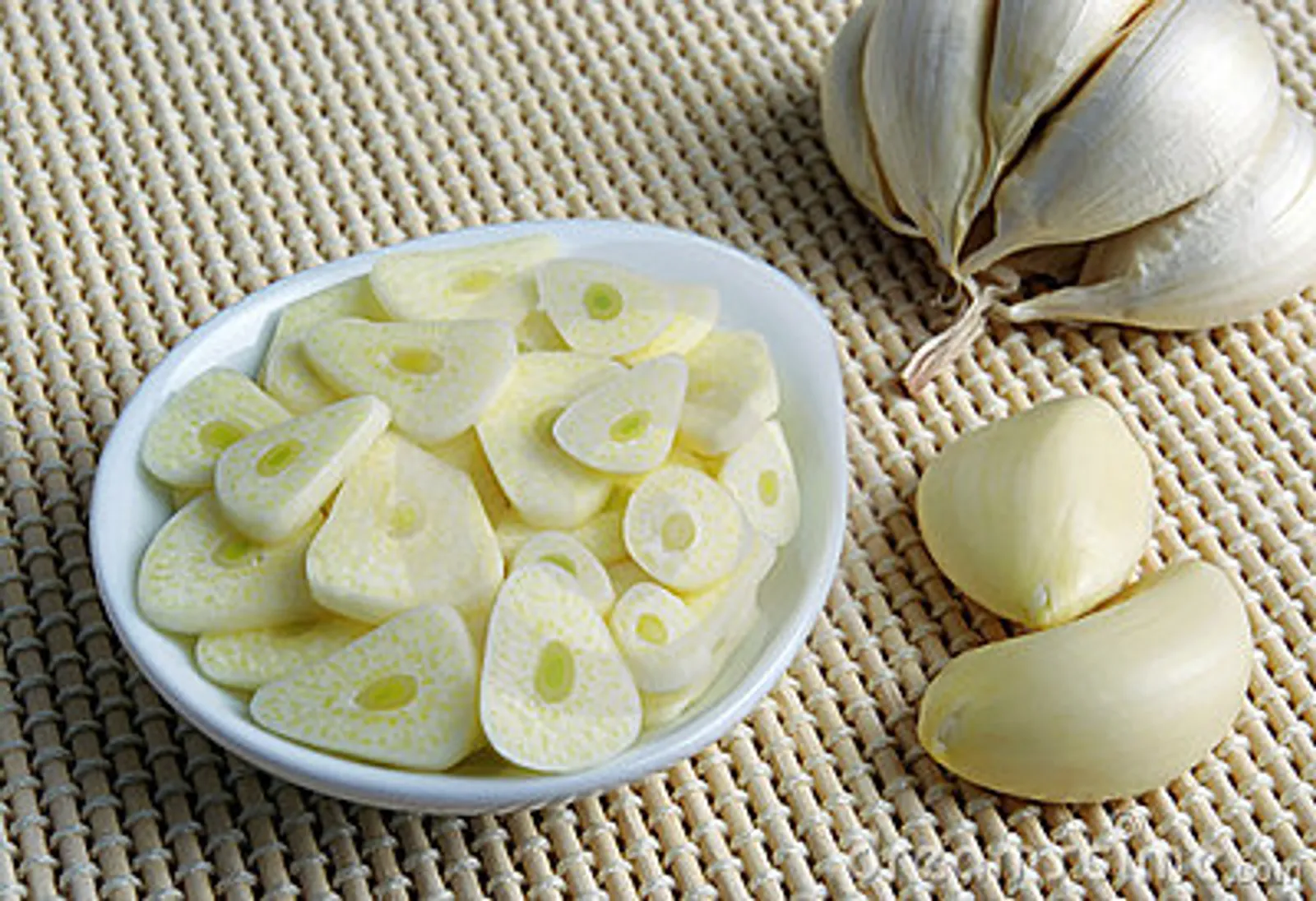 8 Kesalahan Mengolah Bawang Putih yang Pengaruhi Cita Rasa Makanan
