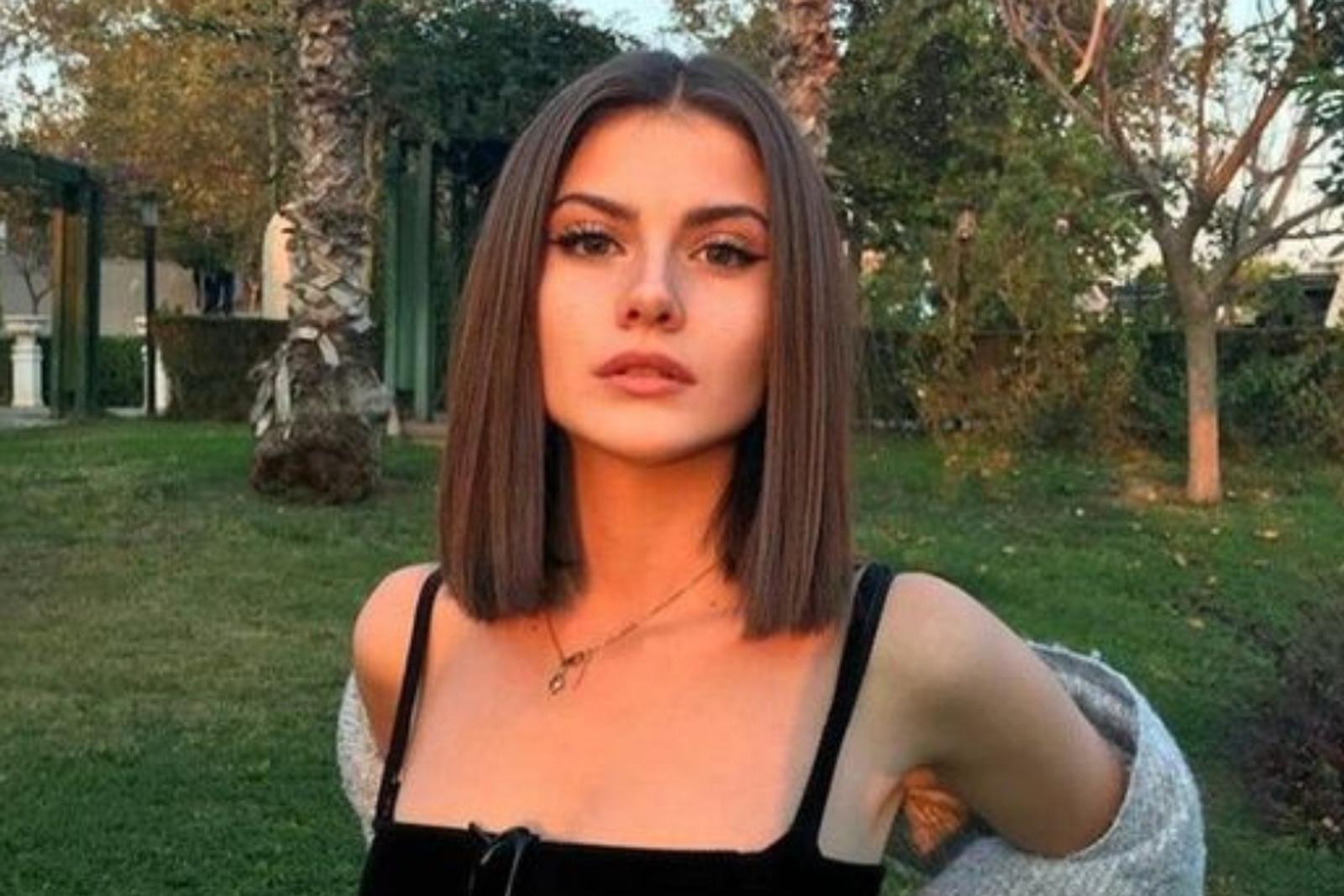 Model Rambut Layer Oval untuk Kamu Coba 