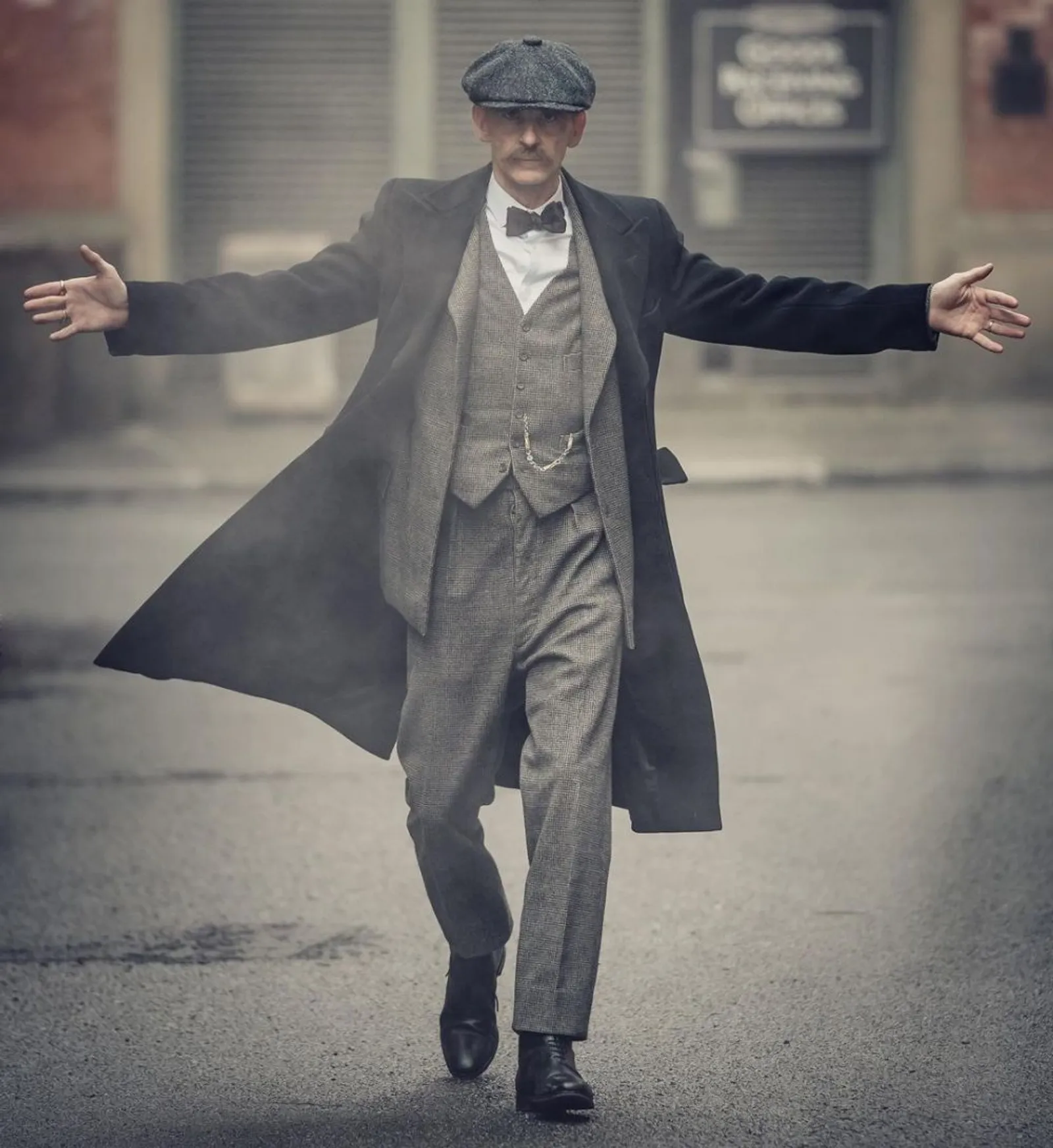 Cara Berpakaian a La Peaky Blinders yang Elegan