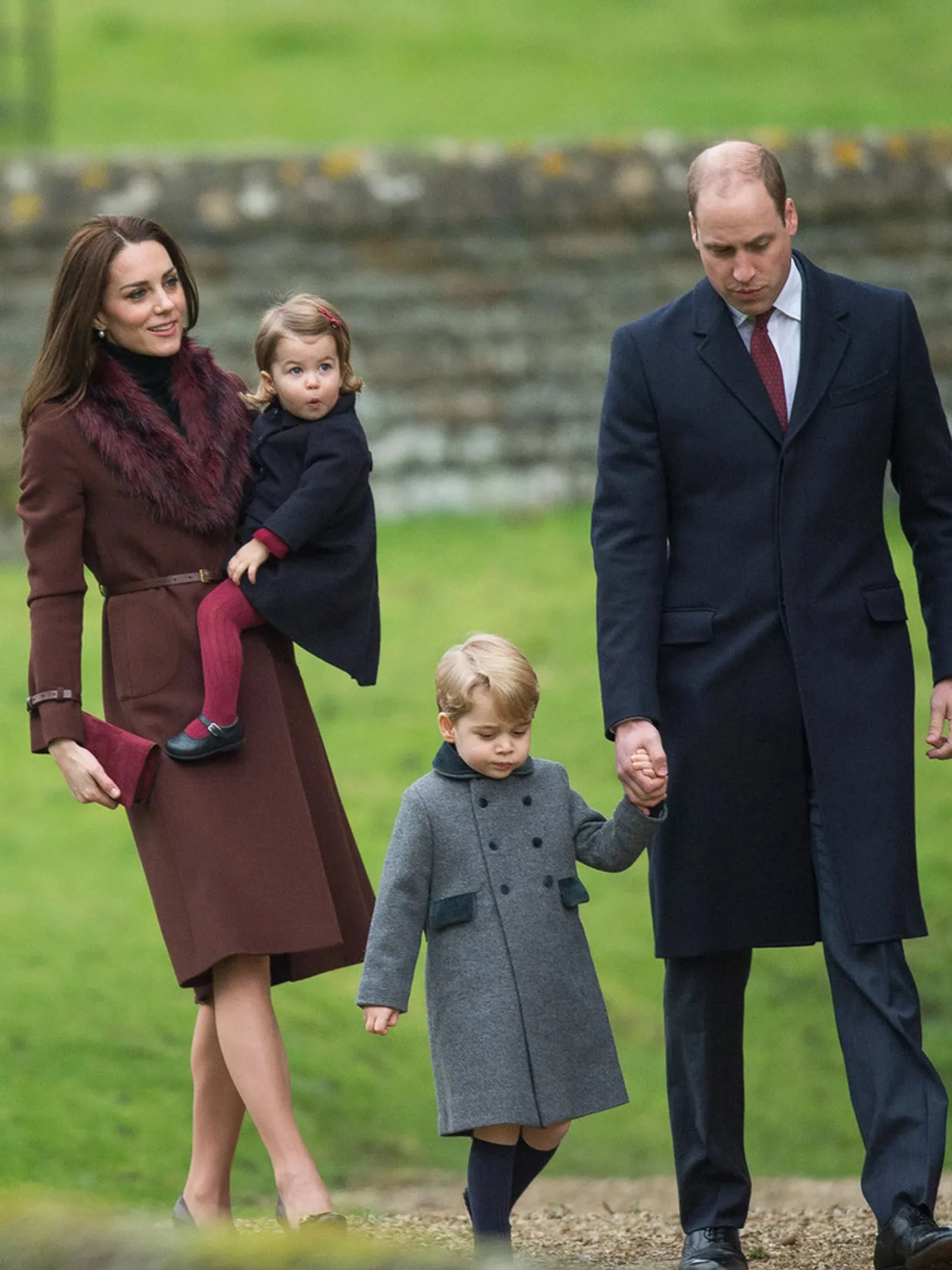 Deretan Gaya Princess Kate saat Momen Natal, Dulu hingga Sekarang