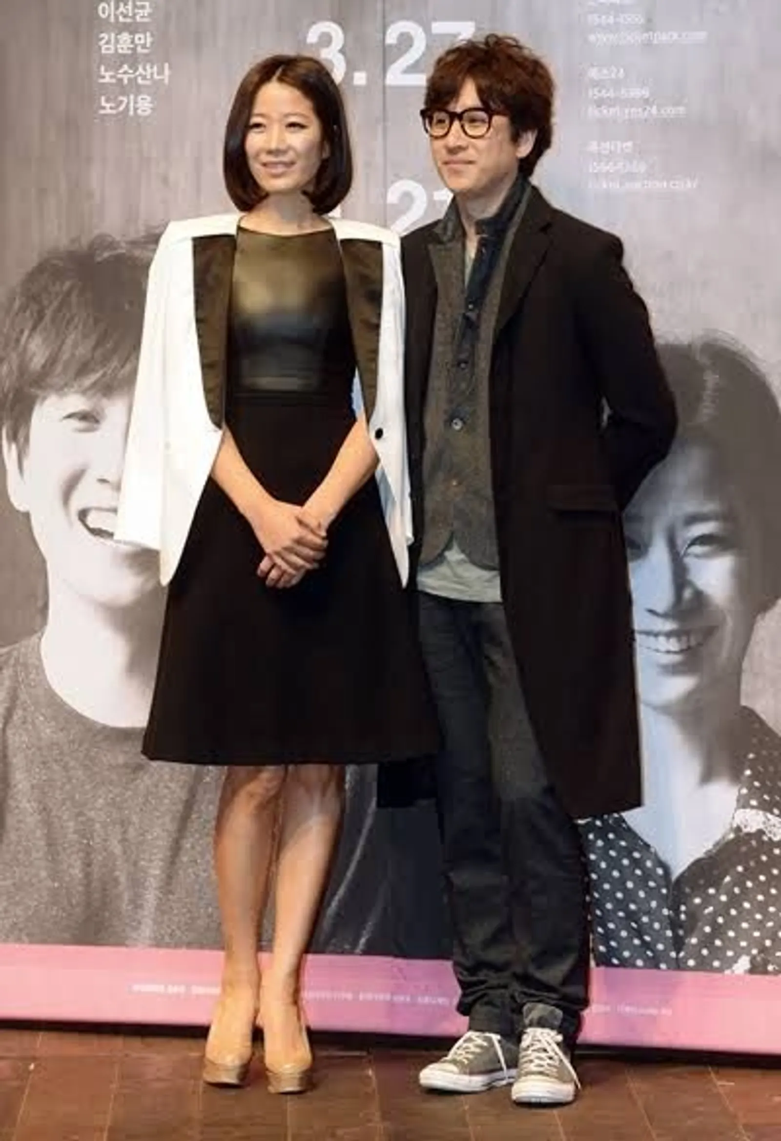 10 Potret Kenangan Lee Sun Kyun dan Istri Sebelum Meninggal Dunia