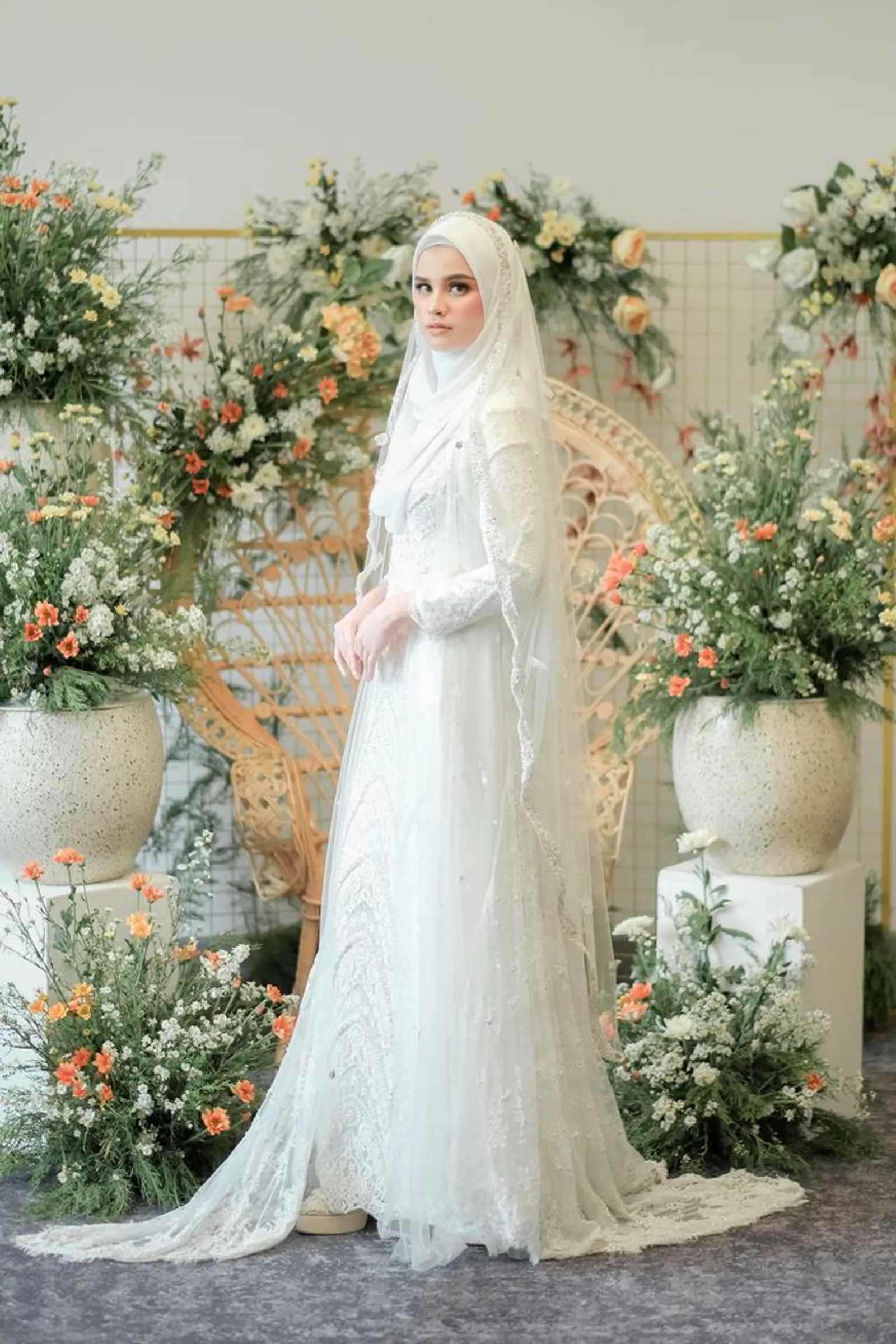 7 Gaun Pengantin Syar'i Simple tapi Elegan untuk Pernikahan