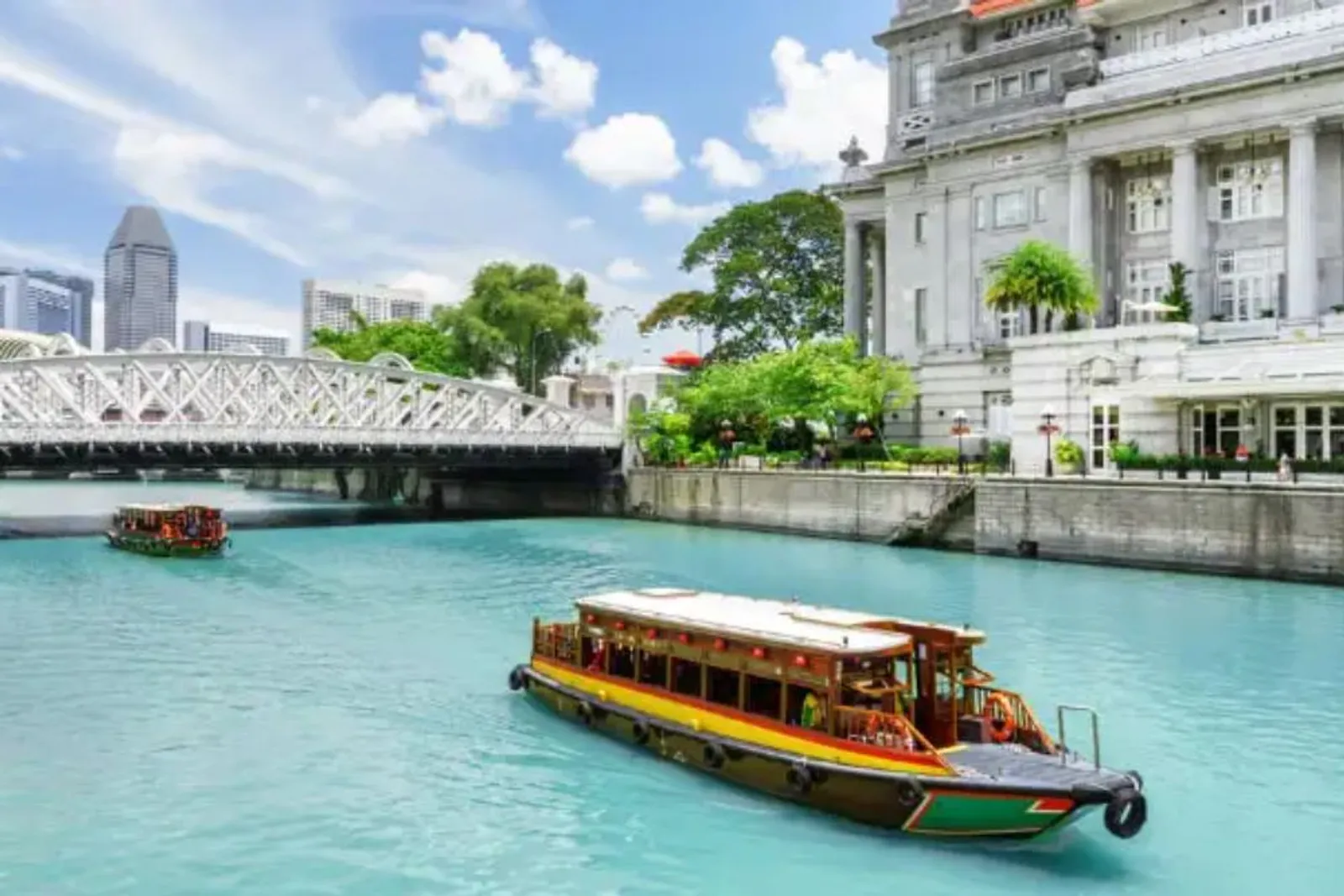 Clarke Quay Singapore: Lokasi, Rute, dan Daya Tariknya