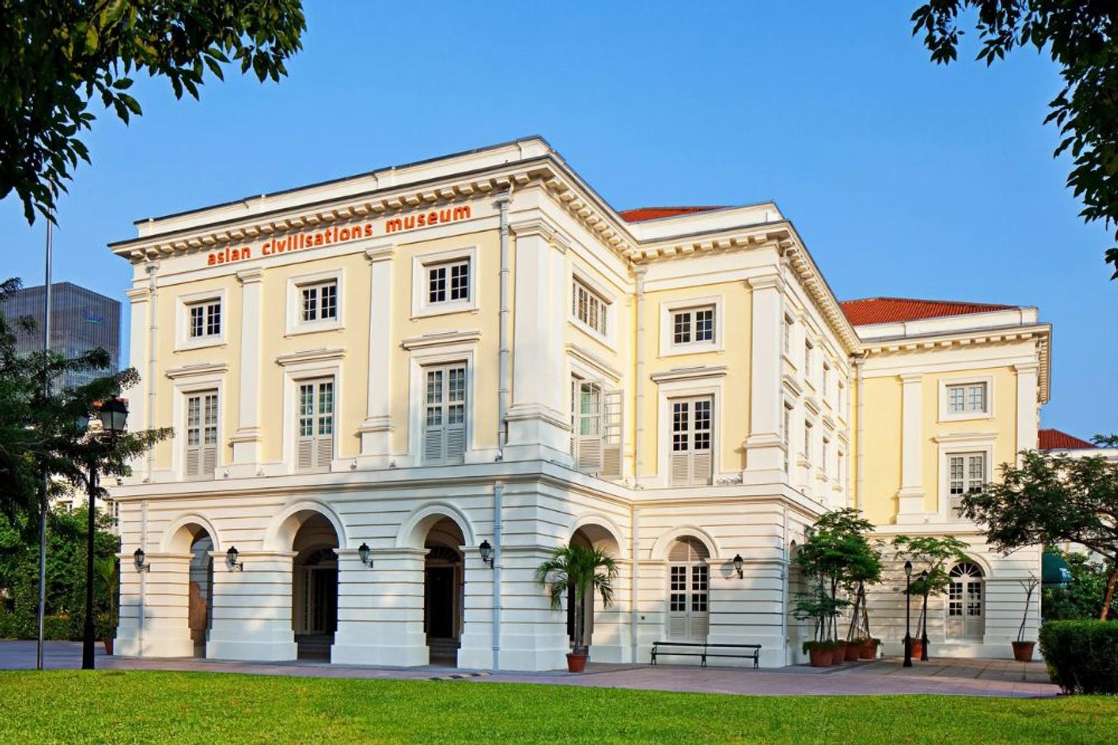 Clarke Quay Singapore: Lokasi, Rute, dan Daya Tariknya