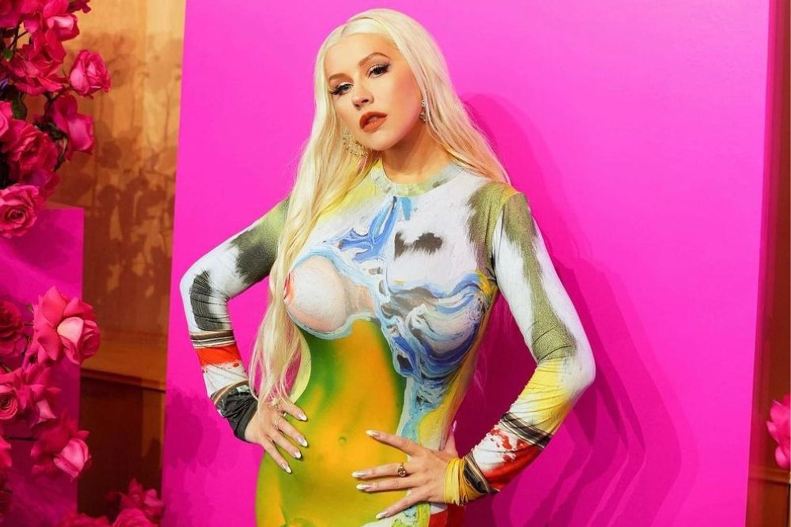 Potret Terkini Christina Aguilera Usai Kehilangan 18 Kg, Pangling!