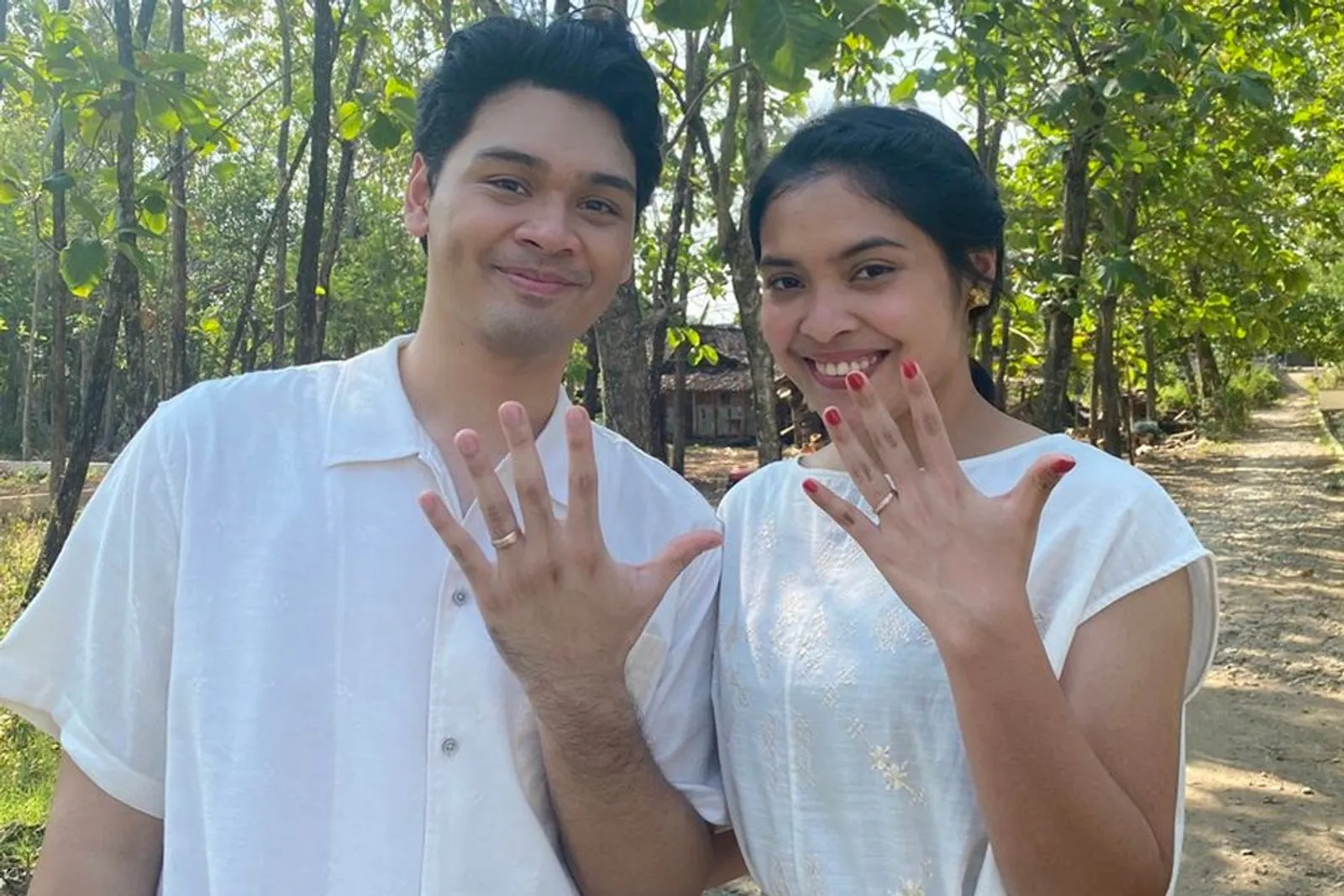 Sudah Dilamar, 8 Pasangan Artis Ini Diprediksi akan Menikah di 2024