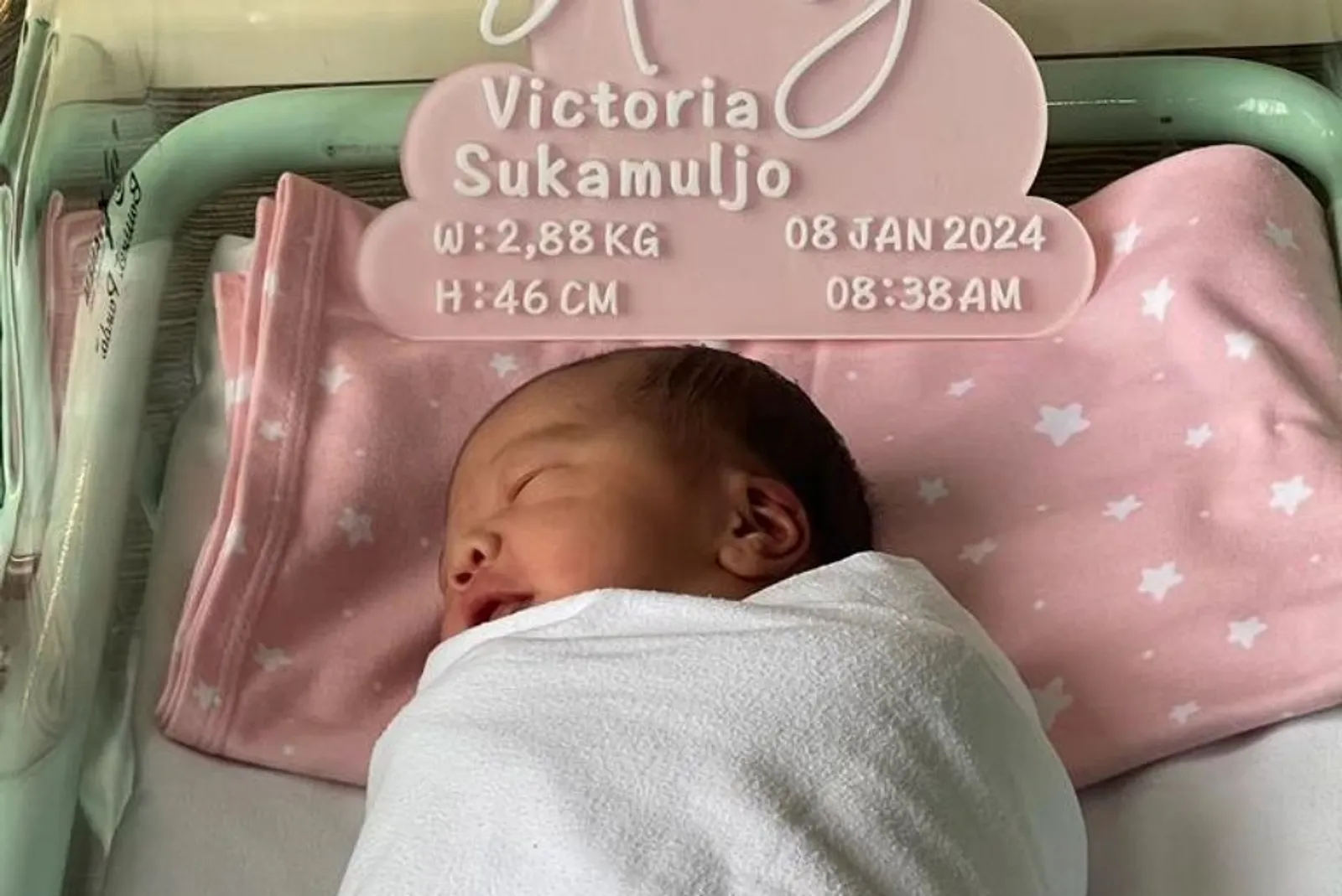 Sambut Anak Pertama, Ini Perjalanan Kehamilan Valencia Tanoesoedibjo