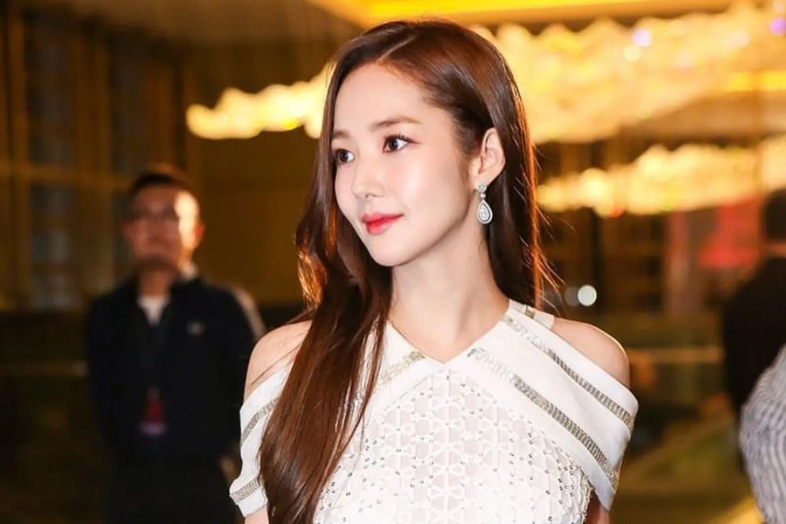 Transformasi Park Min Young, Oplas Hingga Turun Berat Badan