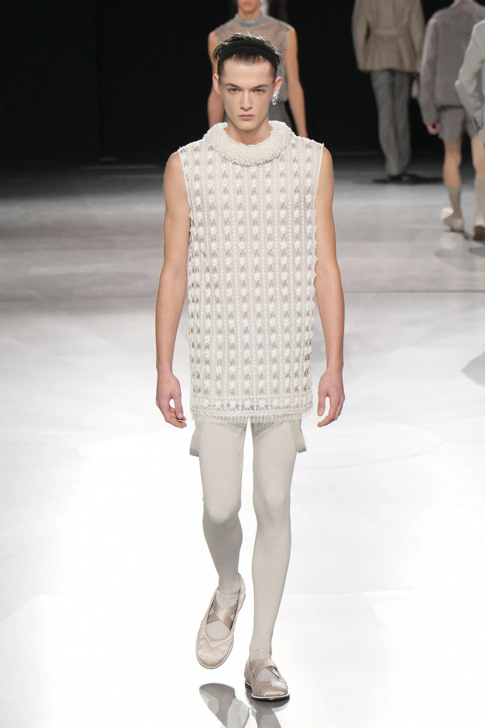 7 Hal Menarik di Fashion Show Dior Menswear Fall/Winter 2024