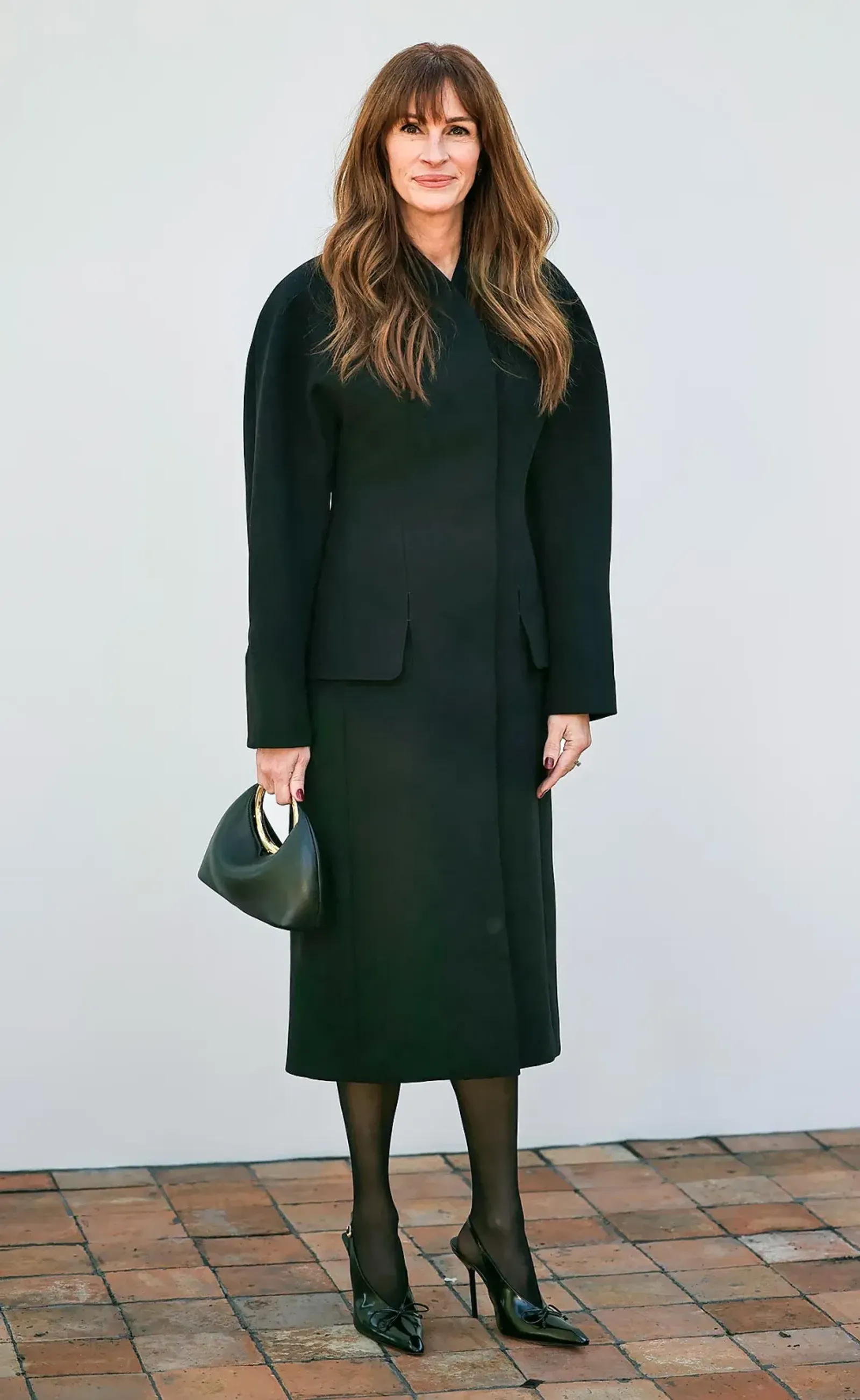 Curi Atensi! Julia Roberts Hadiri Show Jacquemus Spring 2024