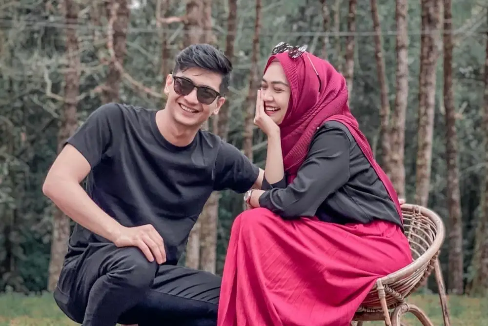 Perjalanan Cinta Ria Ricis & Teuku Ryan, Kenal Singkat Berujung Cerai