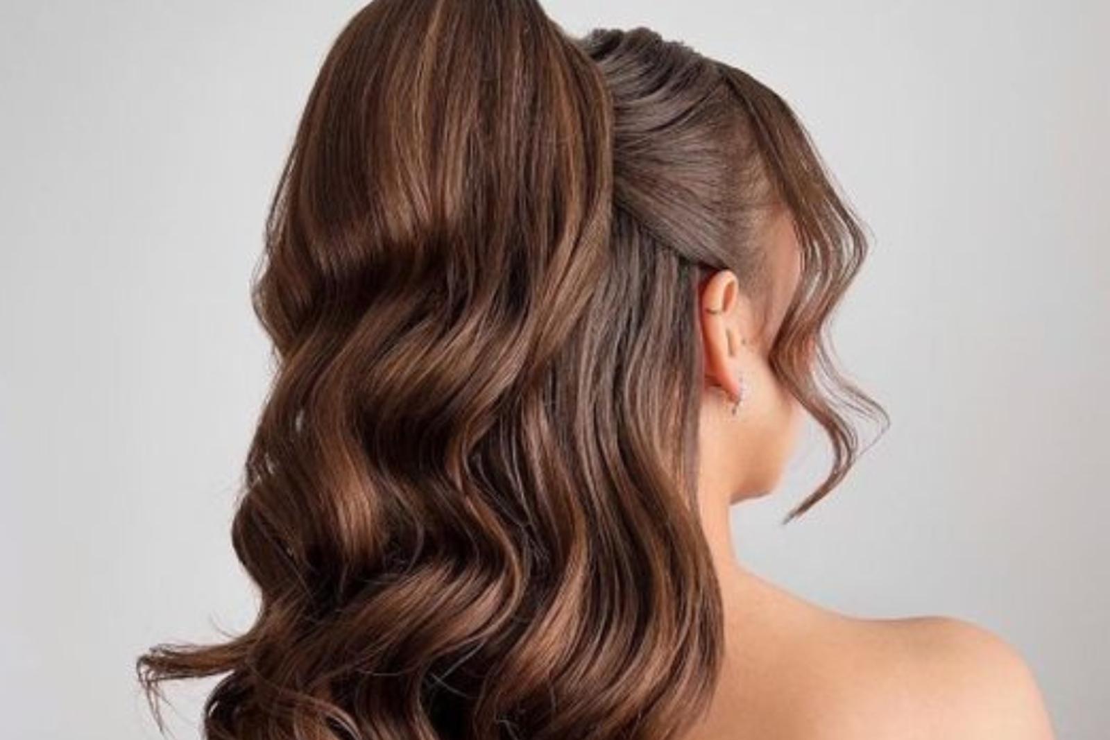 7 Inspirasi Gaya Rambut yang Memukau untuk Hari Valentine 