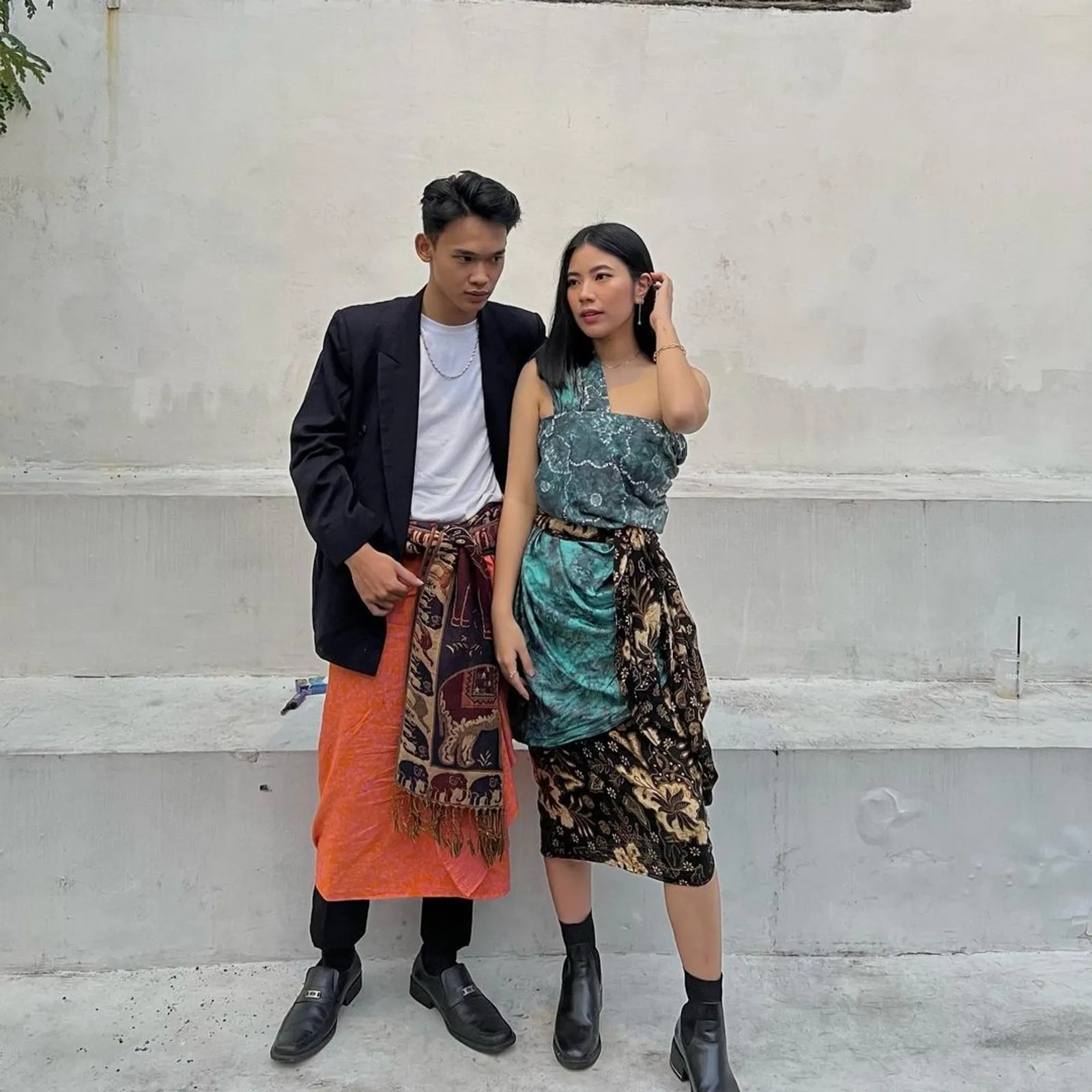 7 Inspirasi Model Baju Batik Couple