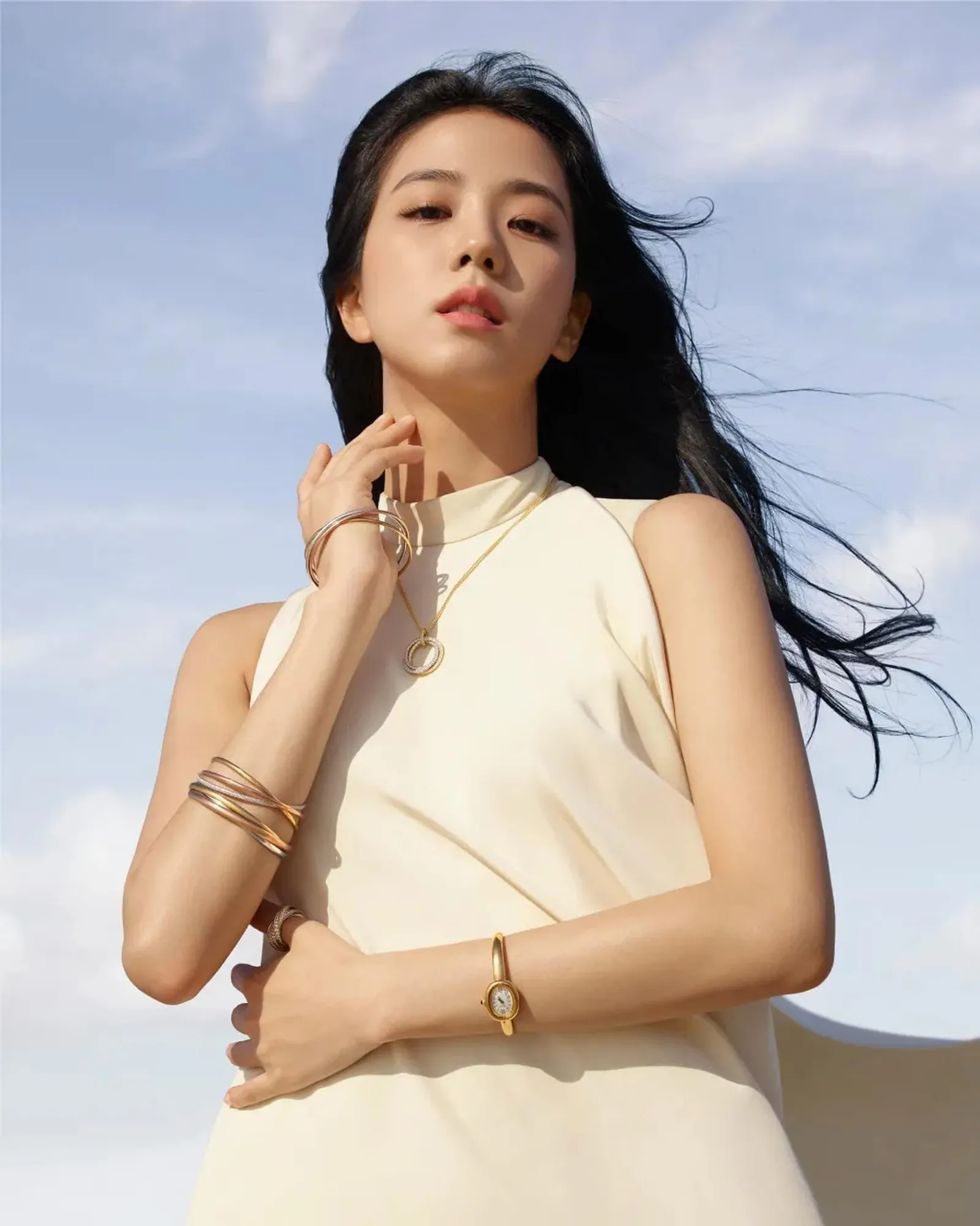 Gaya Mewah Artis Dunia di Campaign Cartier Trinity Spring/Summer 2024