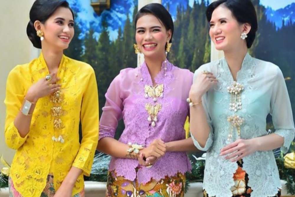 Kebaya Encim Betawi: Detail, Asal Usul, Dan Filosofinya