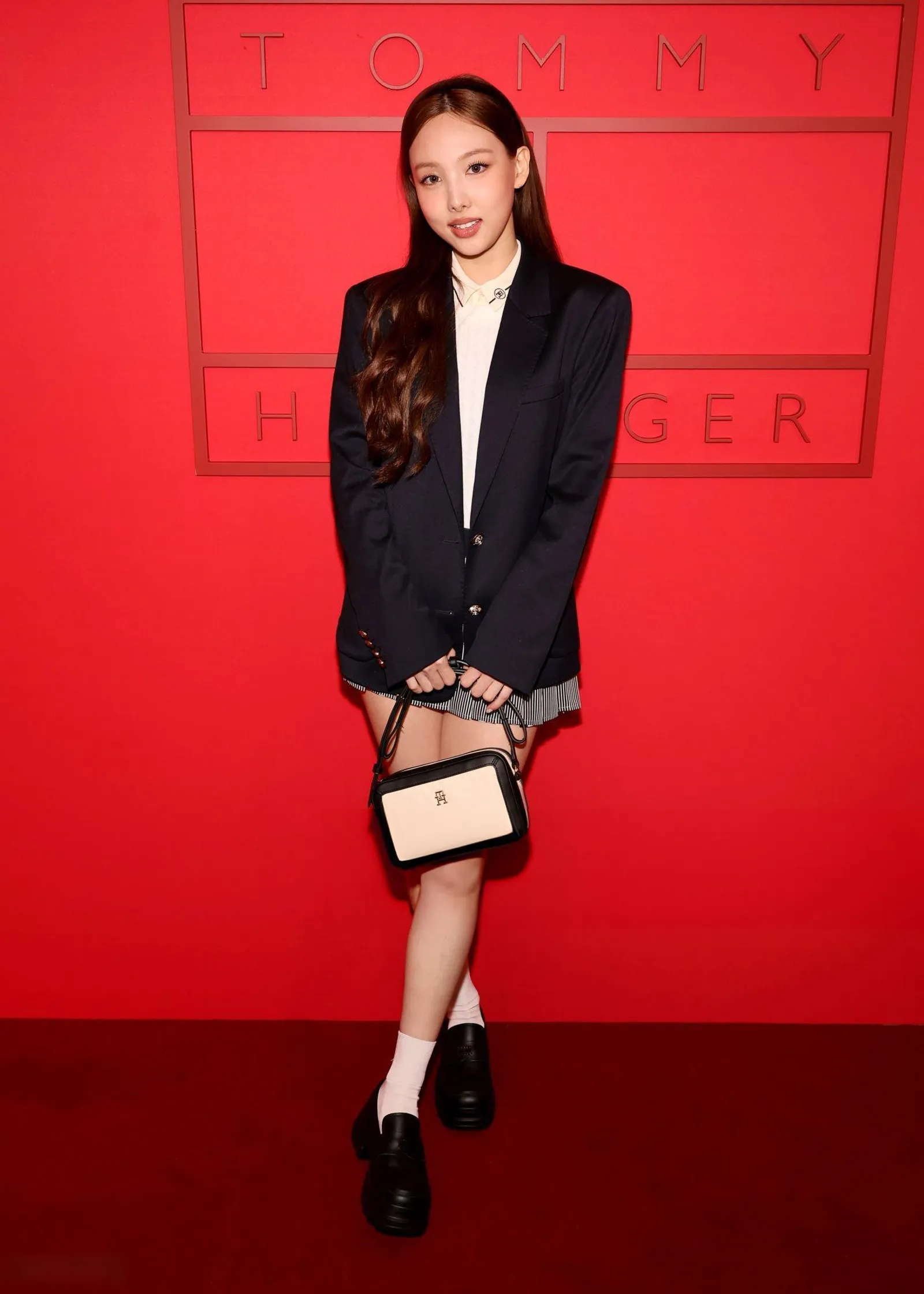 Gaya Seleb di Fashion Show Tommy Hilfiger Fall/Winter 2024