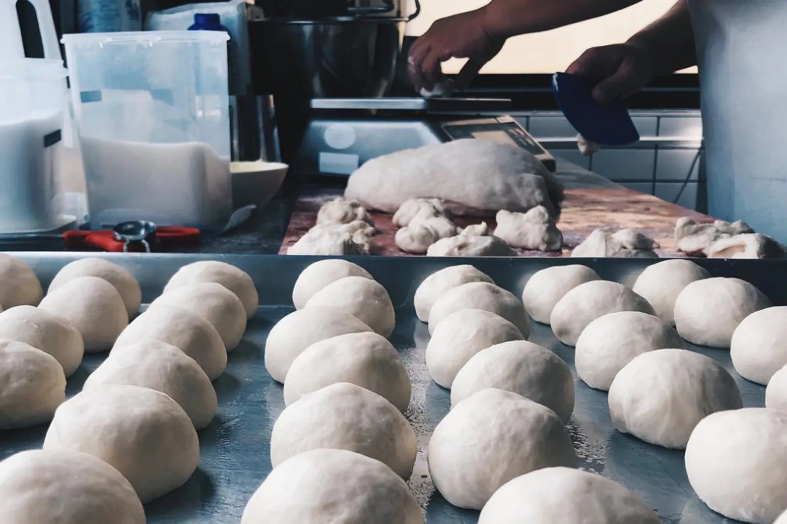 Resep Milk Bun Thailand Viral yang Lembut dan Creamy, Mudah Dibuat