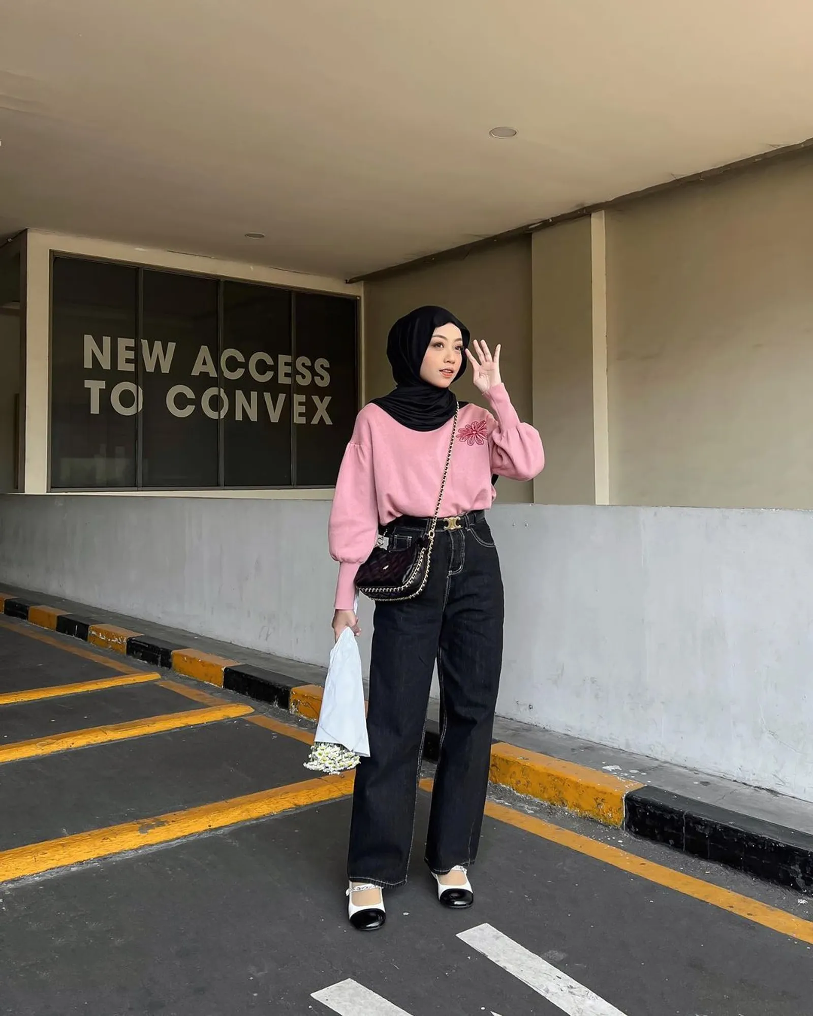 Ide Korean Style Hijab dengan Celana