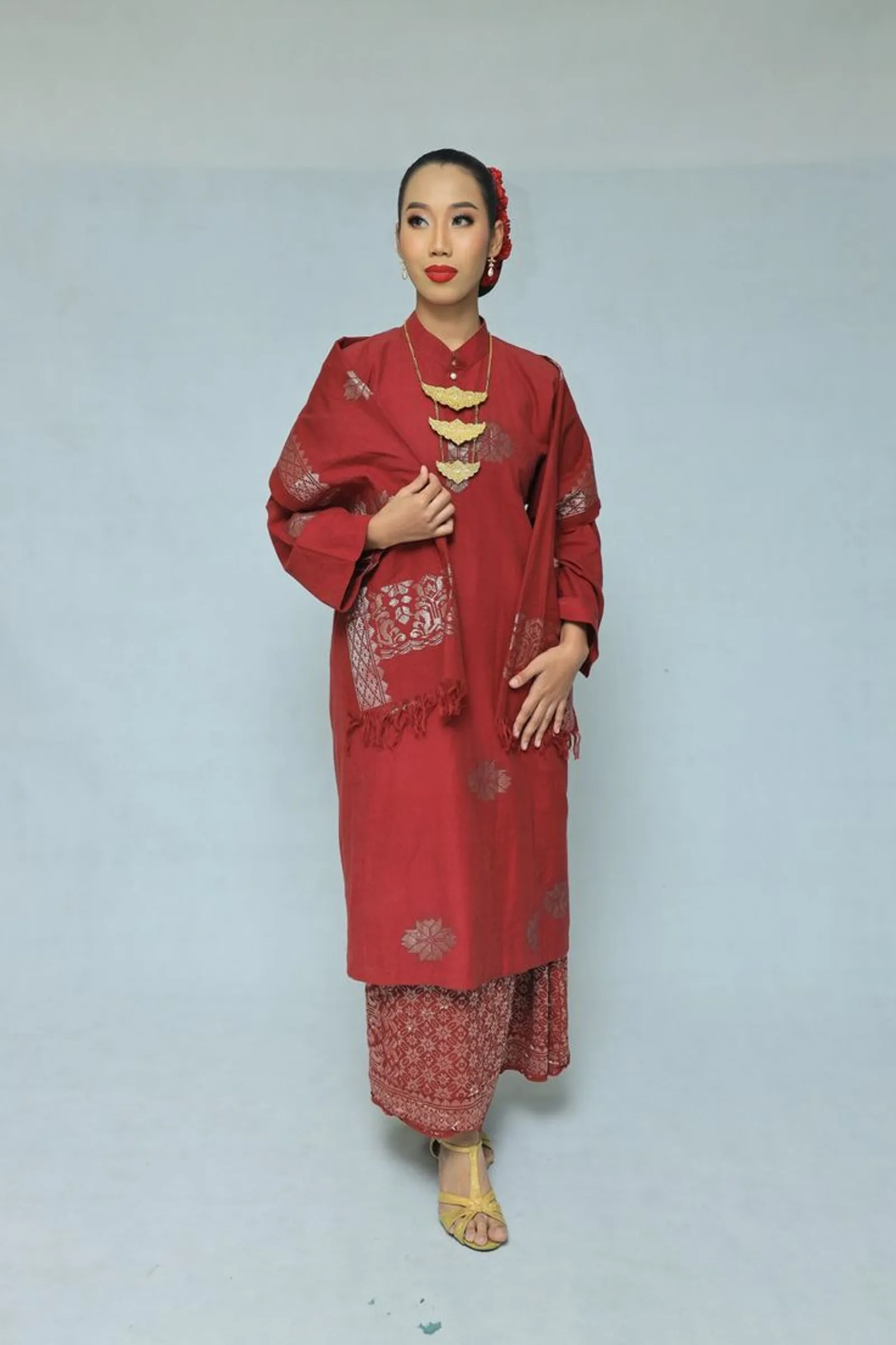 8 Baju Adat Melayu Riau yang Unik dan Penuh Makna