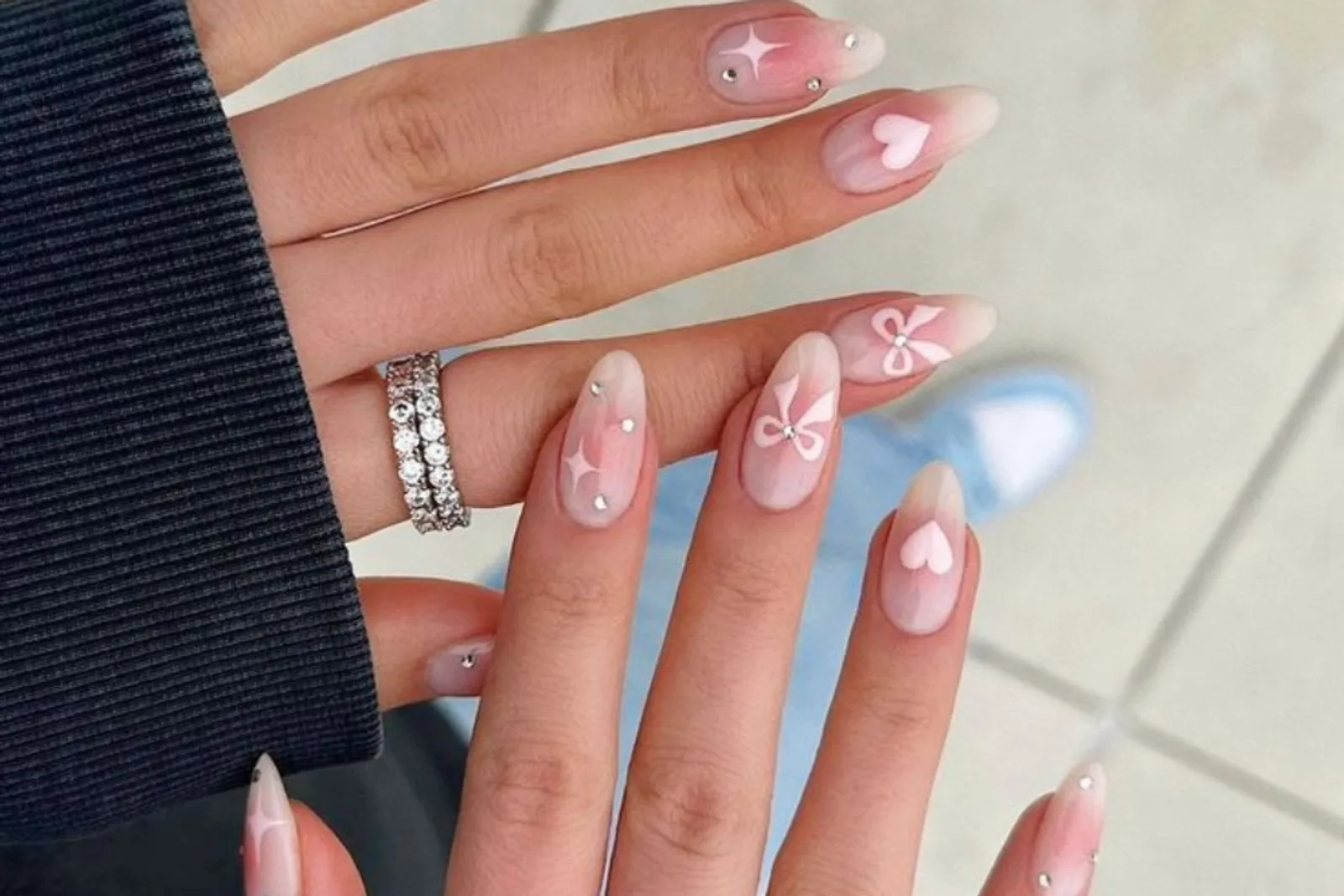 8 Tren Nail Art yang Unik dan Jadi Favorit Gen Z