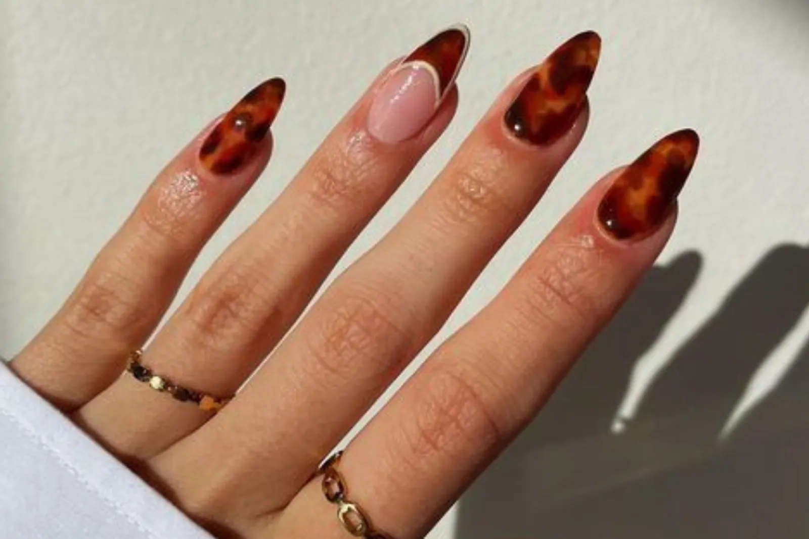 8 Tren Nail Art yang Unik dan Jadi Favorit Gen Z