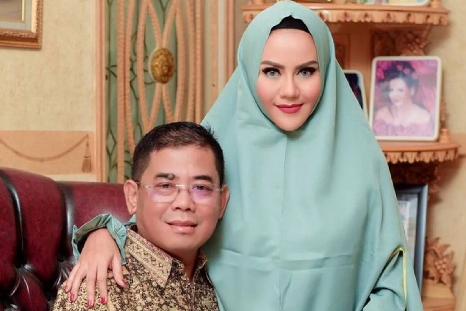 Belum Lama Cerai, 5 Artis Ini Kabarkan Mantan Pasangannya Meninggal