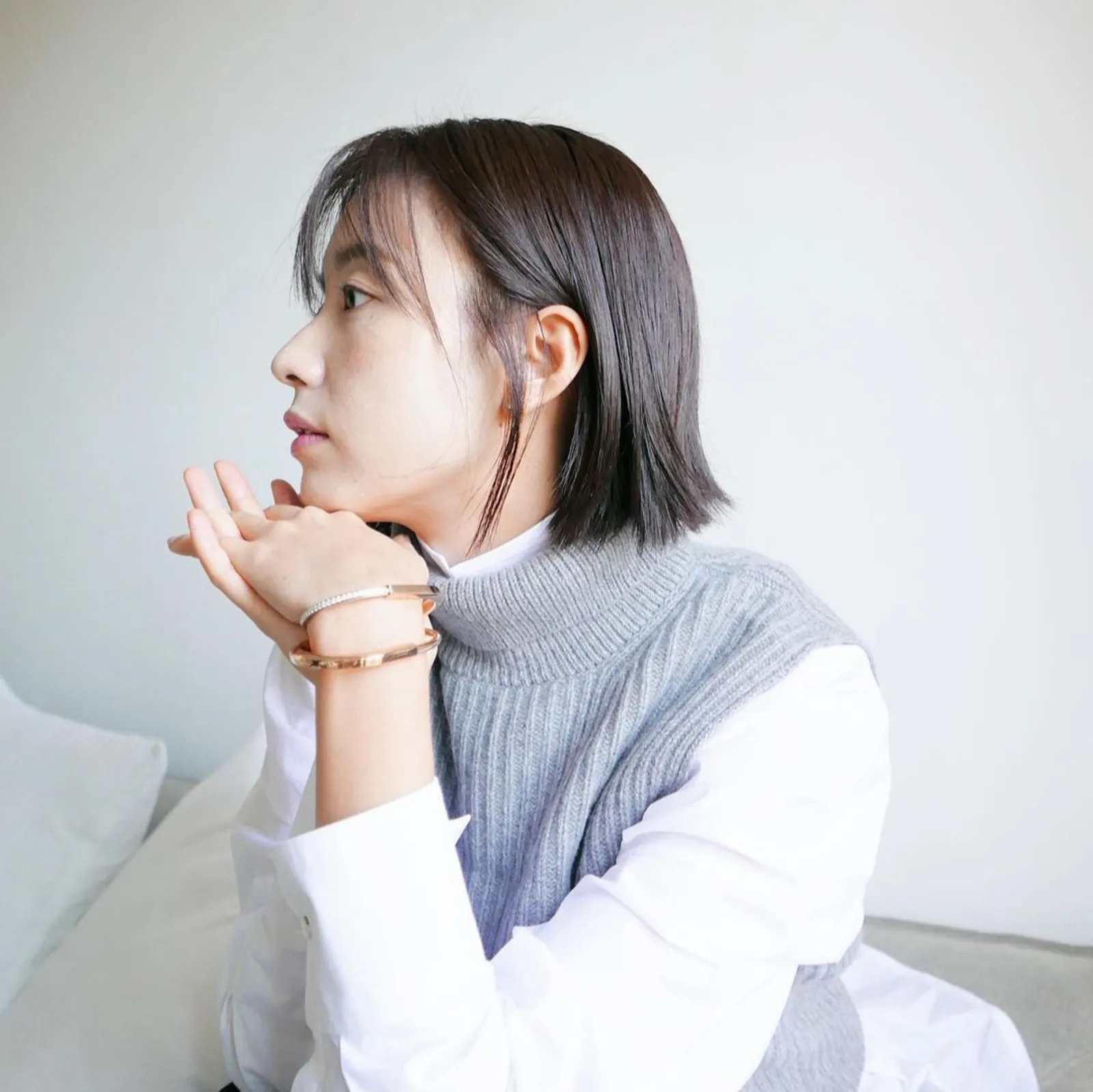 Pesona Han Hyo Joo yang Tampil dengan Berbagai Gaya Rambut 