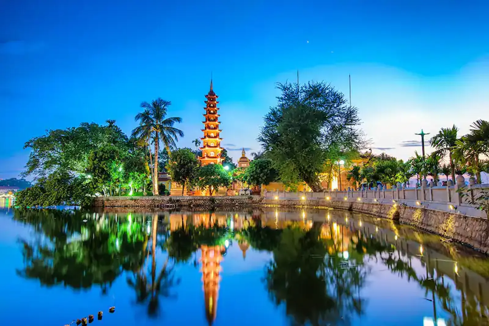 5 Besar Destinasi Wisata Terbaik versi TripAdvisor 2024, Ada Bali!