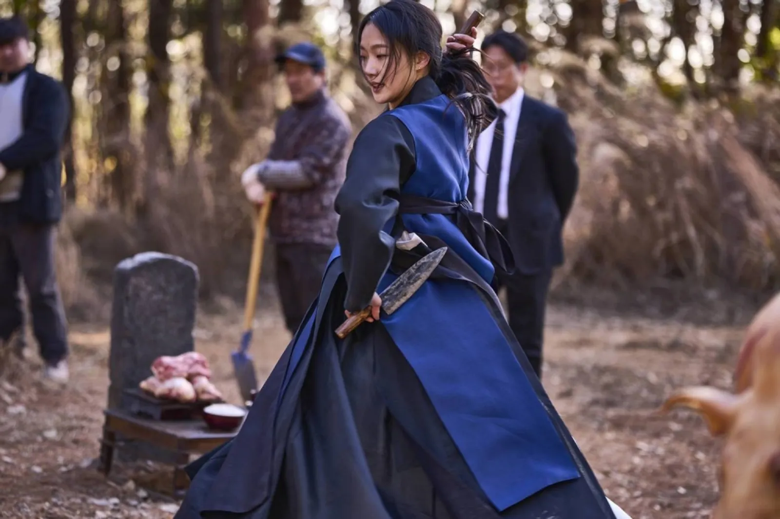 Fakta di Balik Film 'Exhuma', Munculnya Sejarah Kelam Korea - Jepang