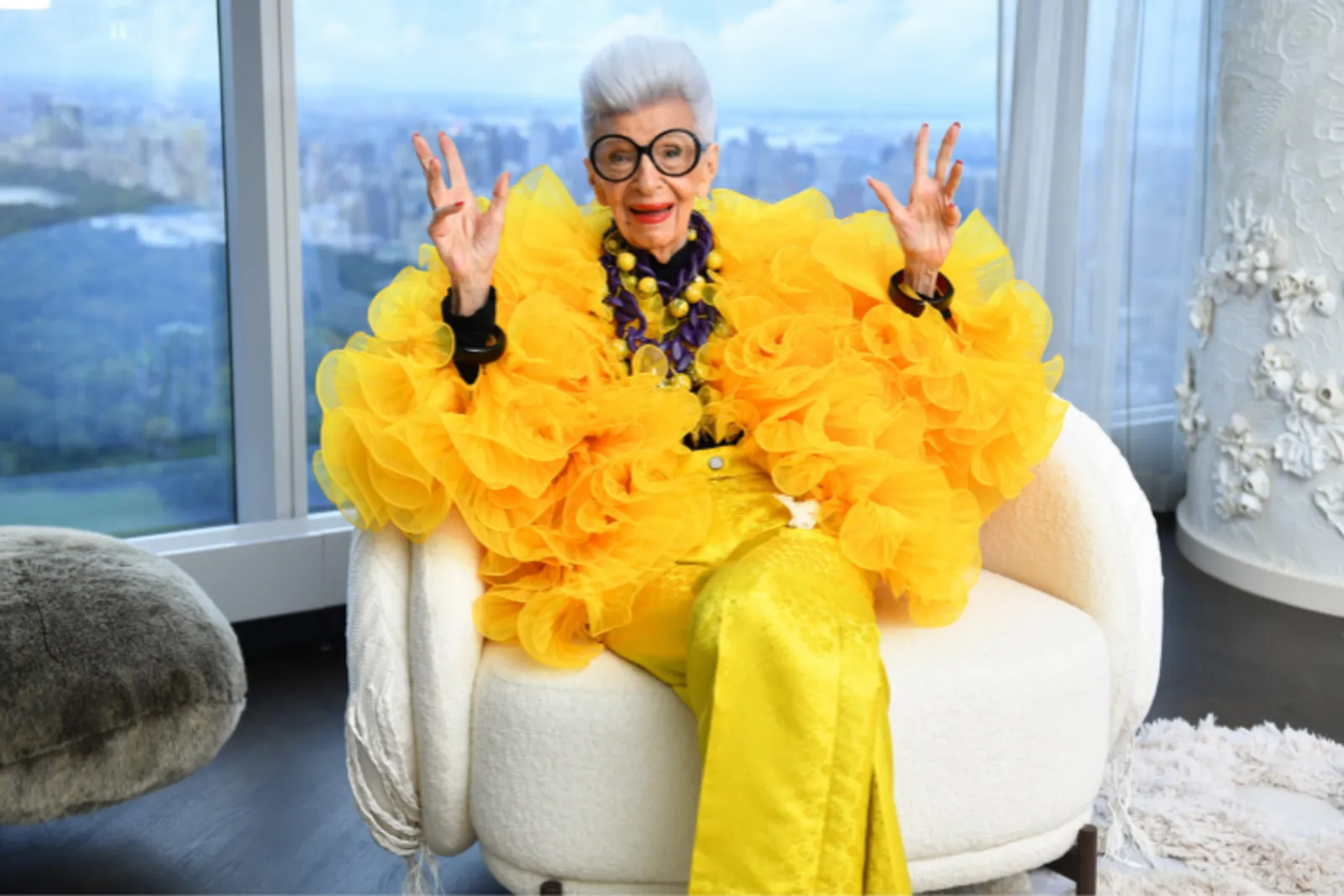 Ikon Fashion Amerika Iris Apfel Meninggal Dunia di Usia 102 Tahun