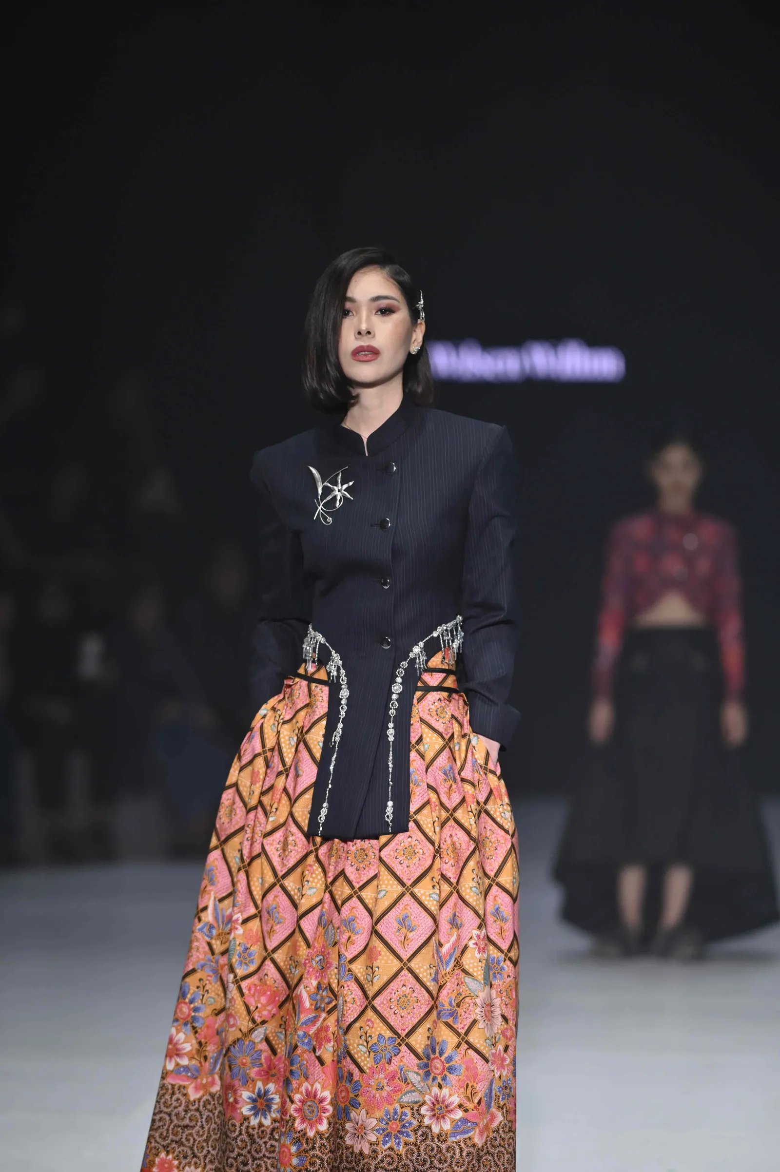 Batik Keris x Wilsen Willim Bawa Kolaborasi Batik di PIFW 2024