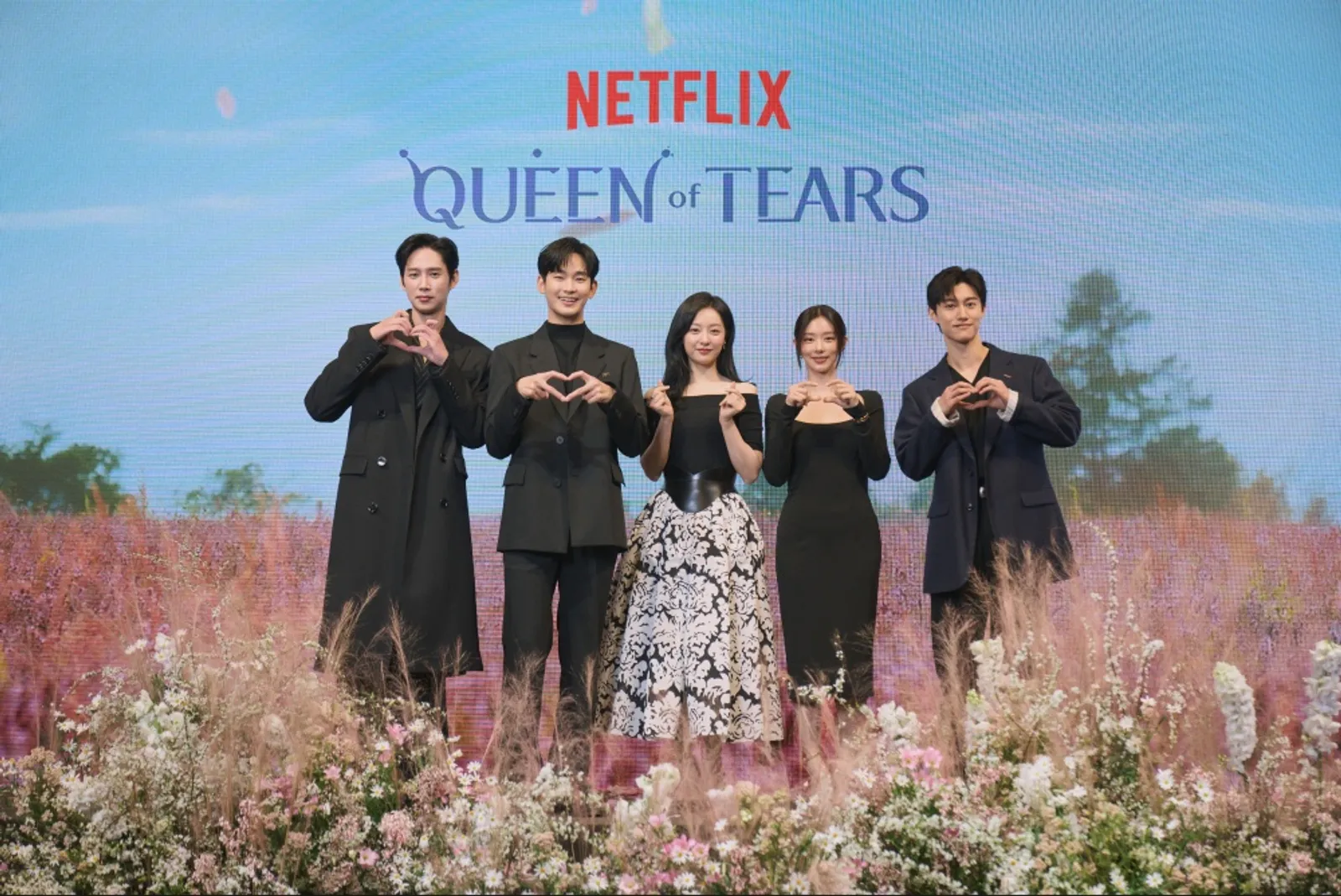 Kisah Balik Layar 'Queen of Tears', Comeback-nya Kim Soo Hyun