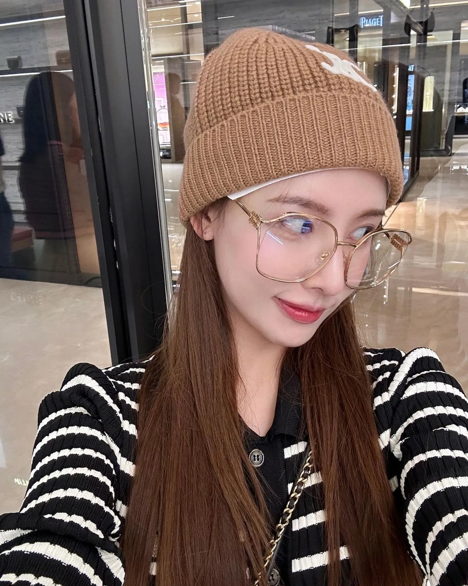 Inspirasi Gaya Selfie Imut a La Korea