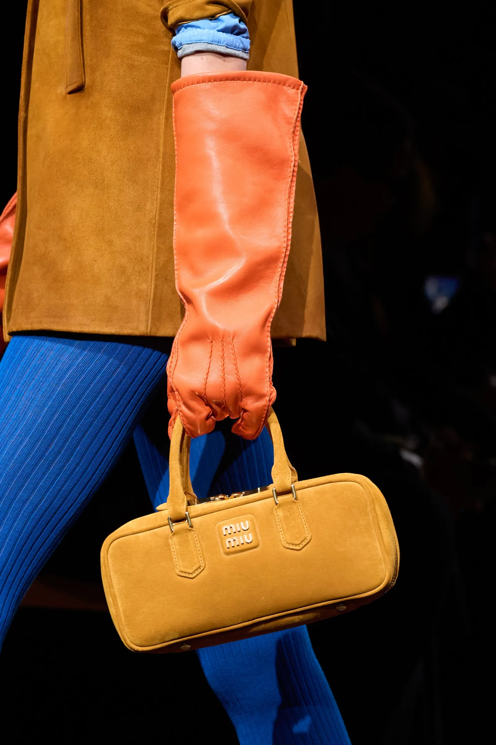 Miu Miu Fall/Winter 2024 Jadi Momentum Pendewasaan Seorang Perempuan