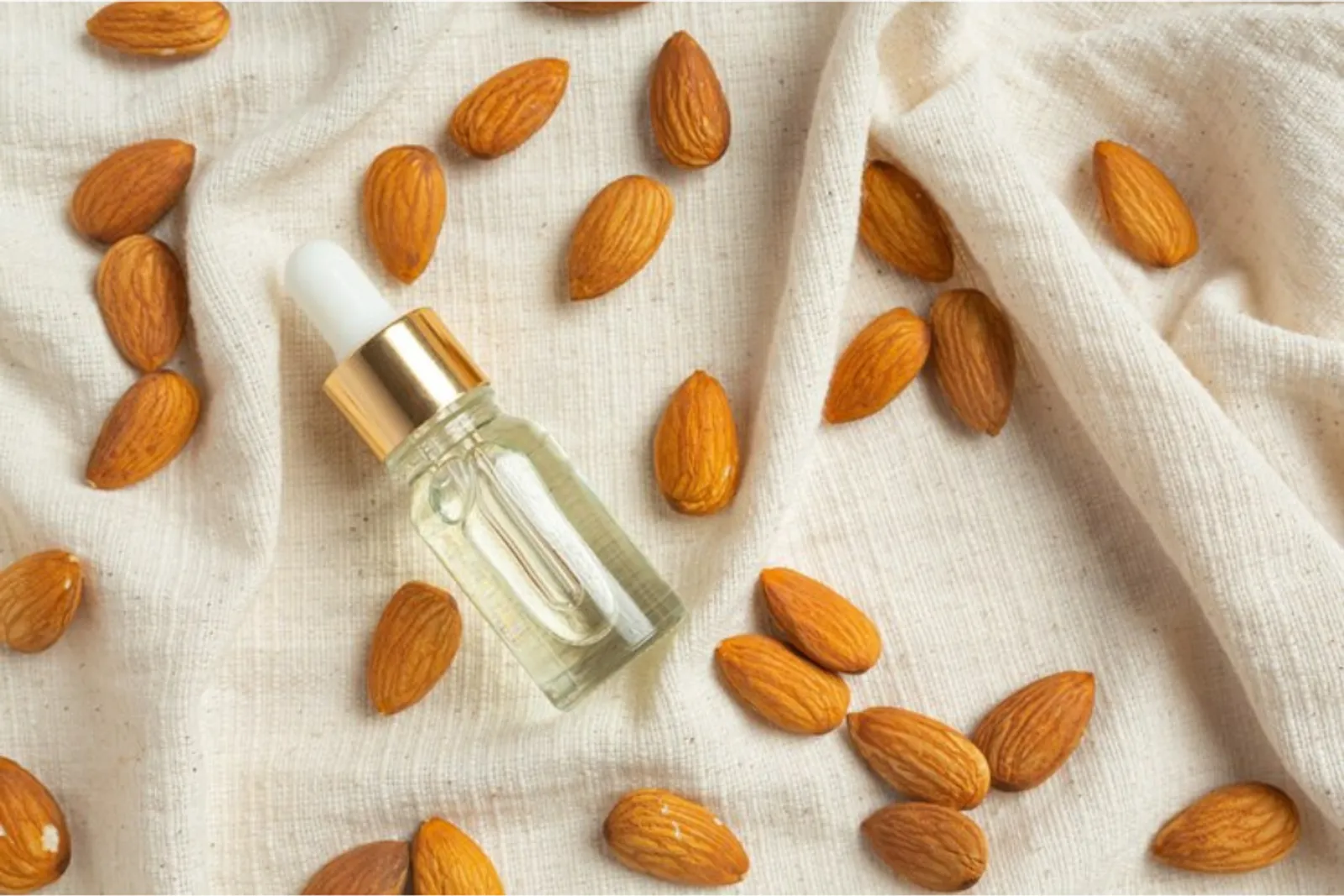5 Manfaat Almond Oil yang Bagus untuk Kesehatan Kulit