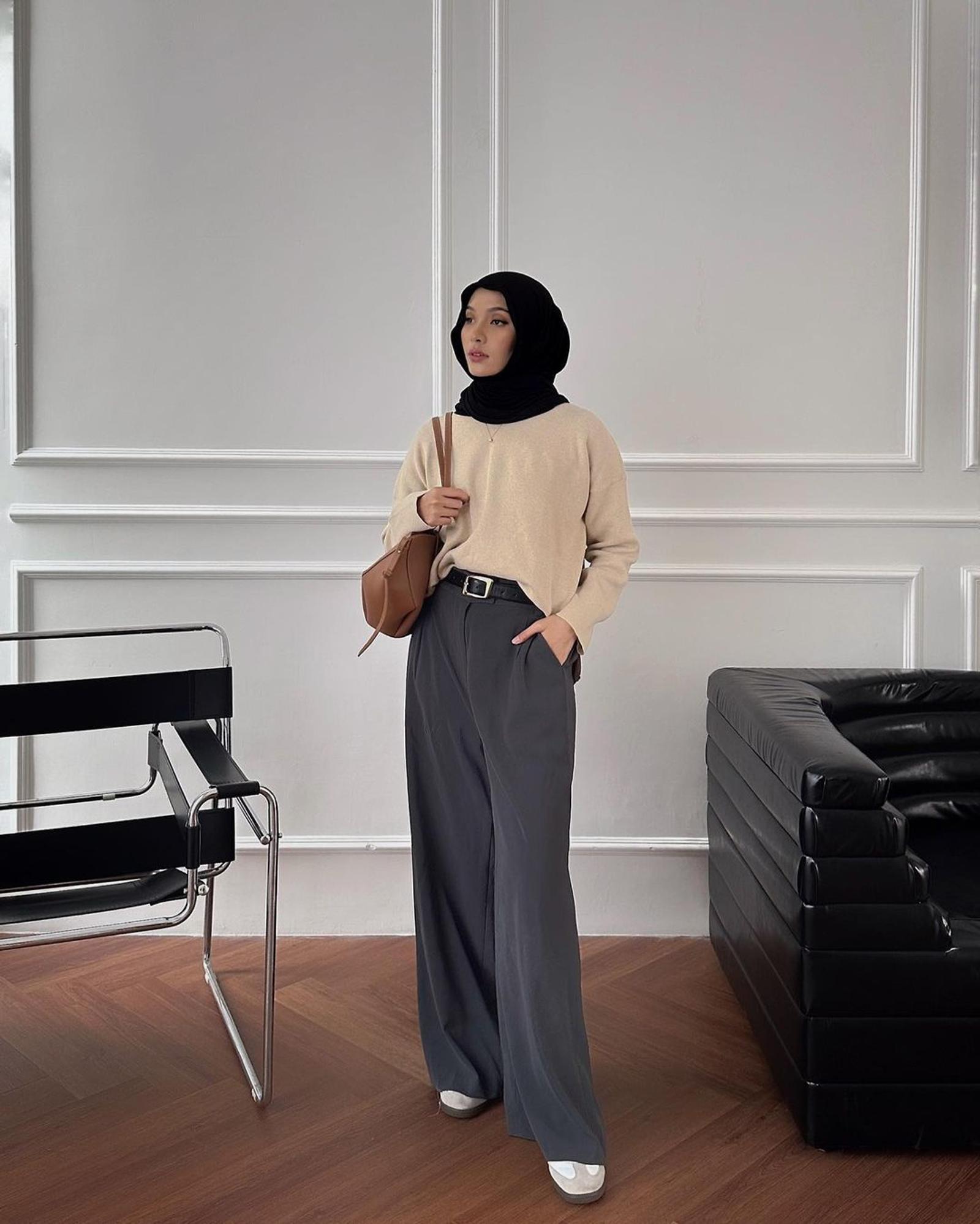 Tips OOTD Hijab Clean Style, Minimalis dan Trendi!