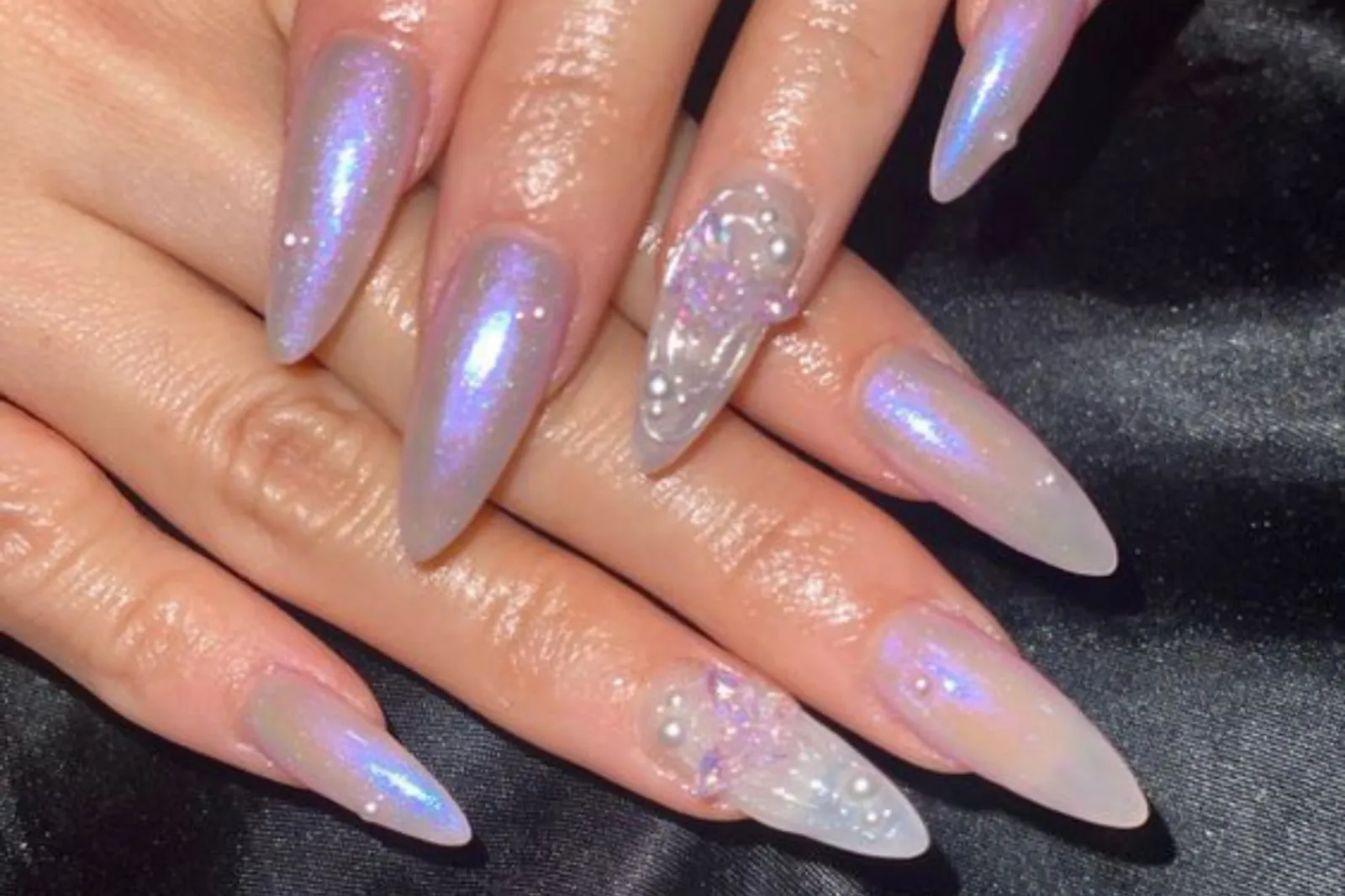 7 Inspirasi Jelly Nail Art yang Manis dan Bisa Kamu Tiru