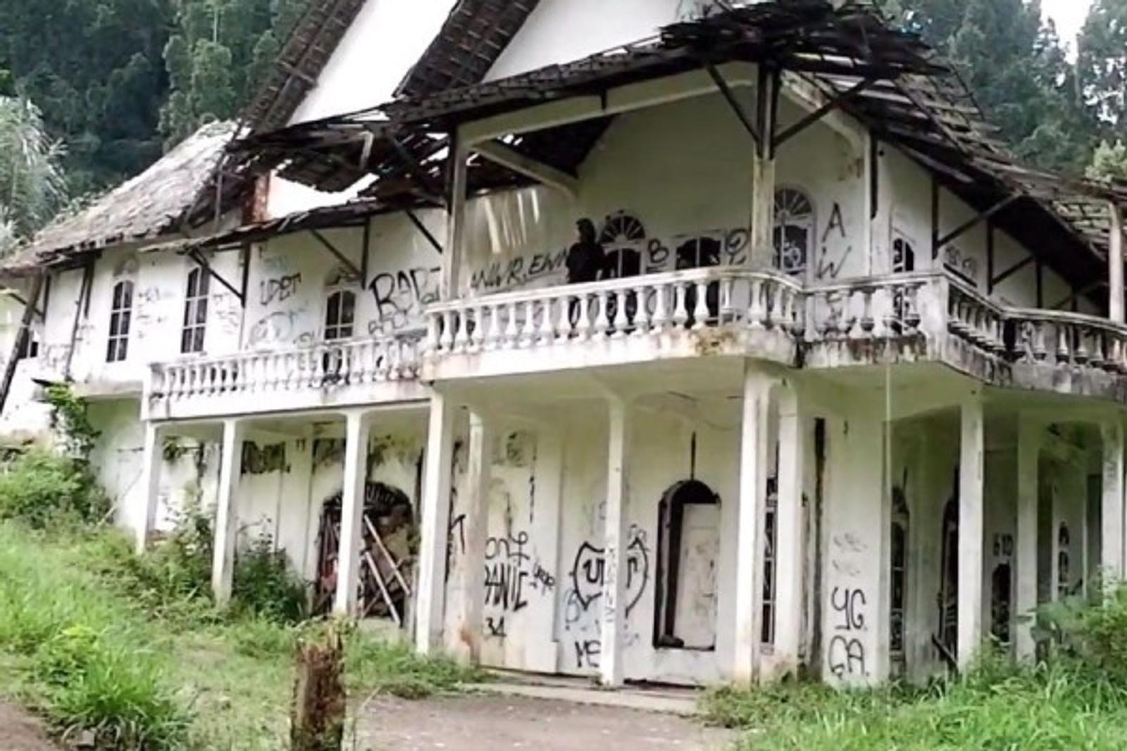 8 Rumah Angker di Indonesia yang Pernah Jadi Lokasi Syuting, Seram!