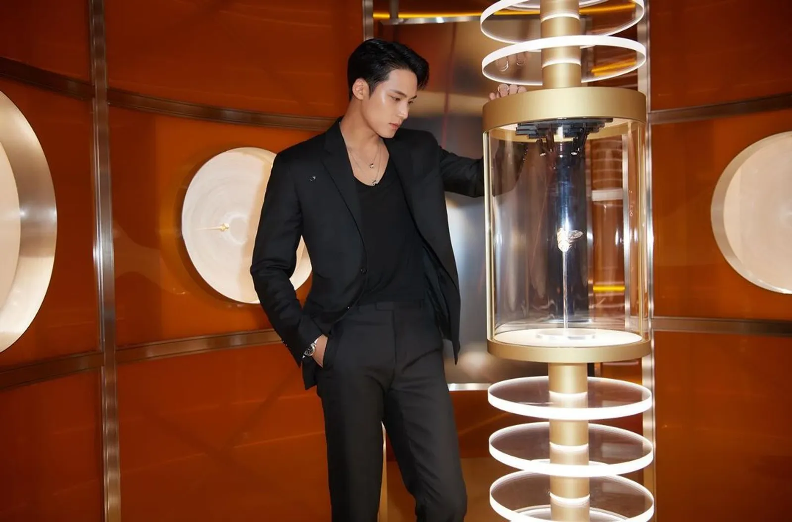 Mingyu 'SEVENTEEN' Ditunjuk Jadi Brand Ambassador BVLGARI Korea
