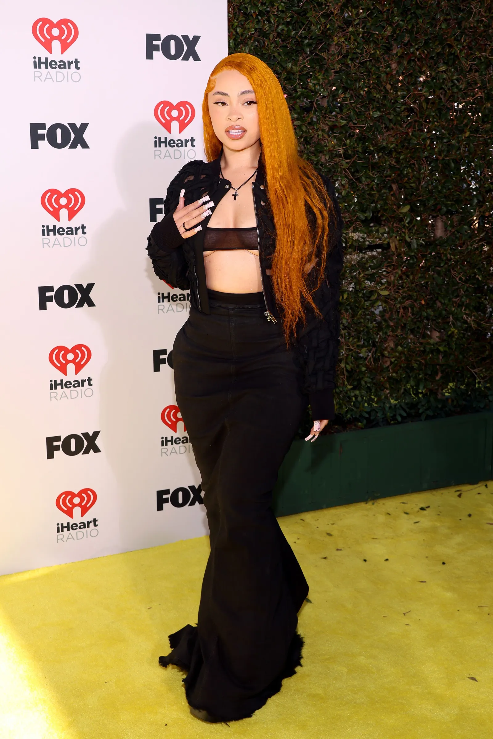 Gaya Modis Para Artis Hollywood di iHeartRadio Music Awards 2024